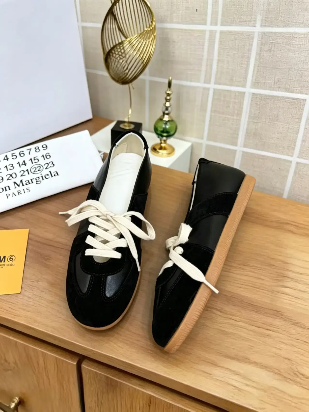 MARAGIELA 27FW CMAAZVJ 008 플랫슈즈 40