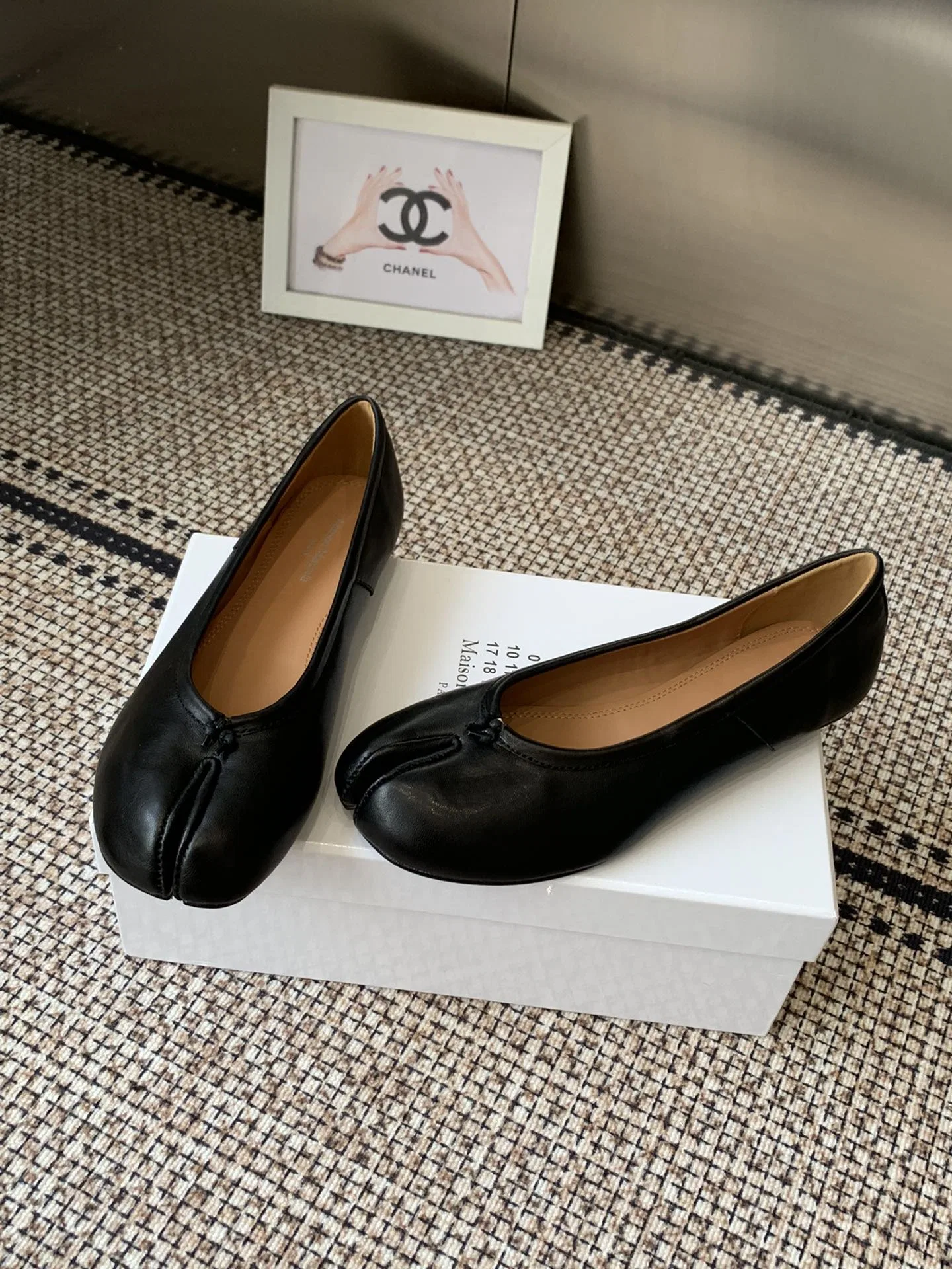 MARAGIELA 27FW ECHZQFN 001 플랫슈즈 11