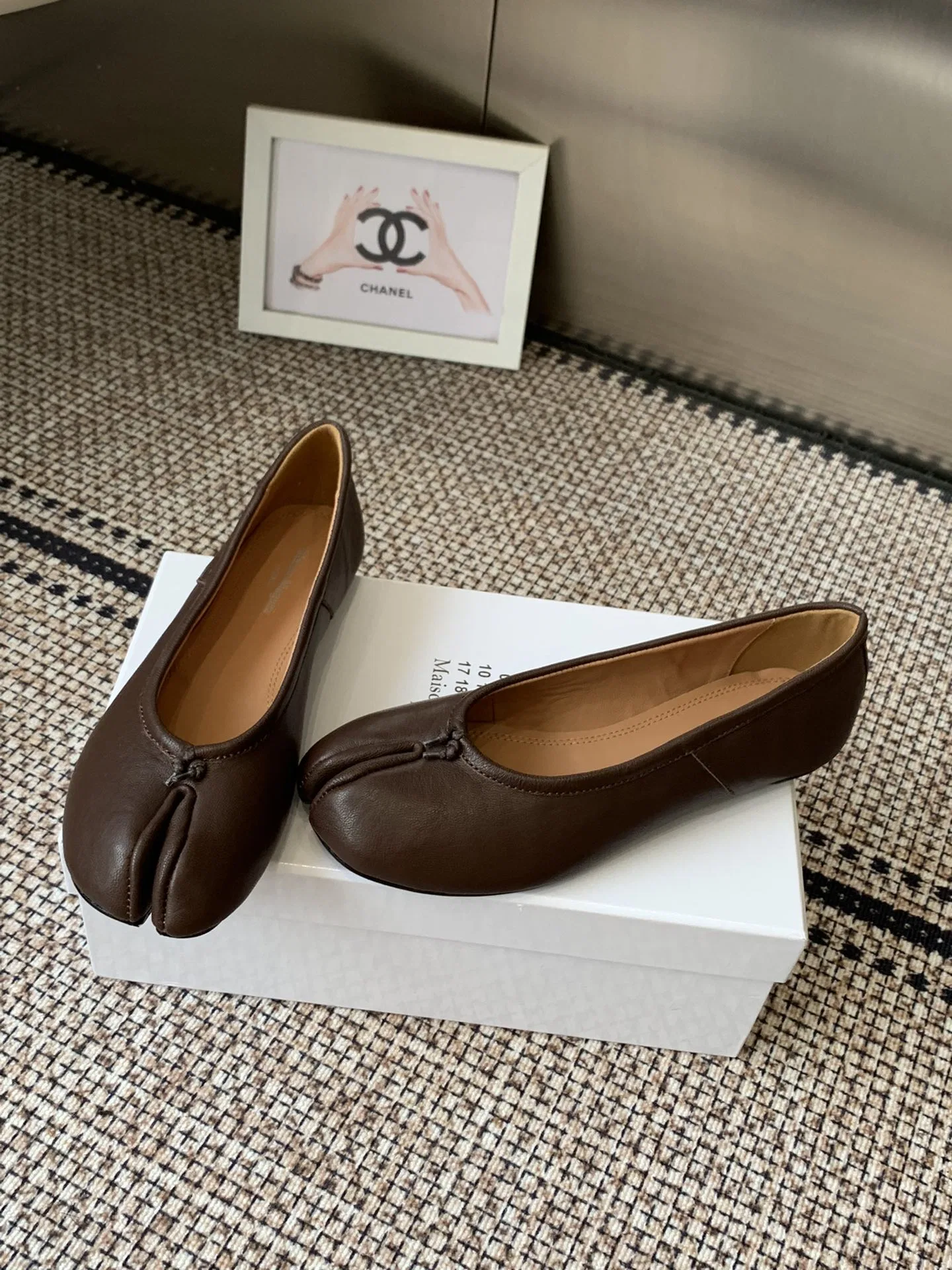 MARAGIELA 27FW ECHZQFN 001 플랫슈즈 19
