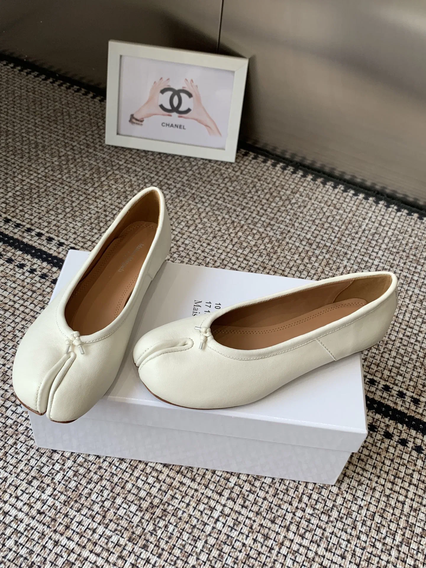 MARAGIELA 27FW ECHZQFN 001 플랫슈즈 27
