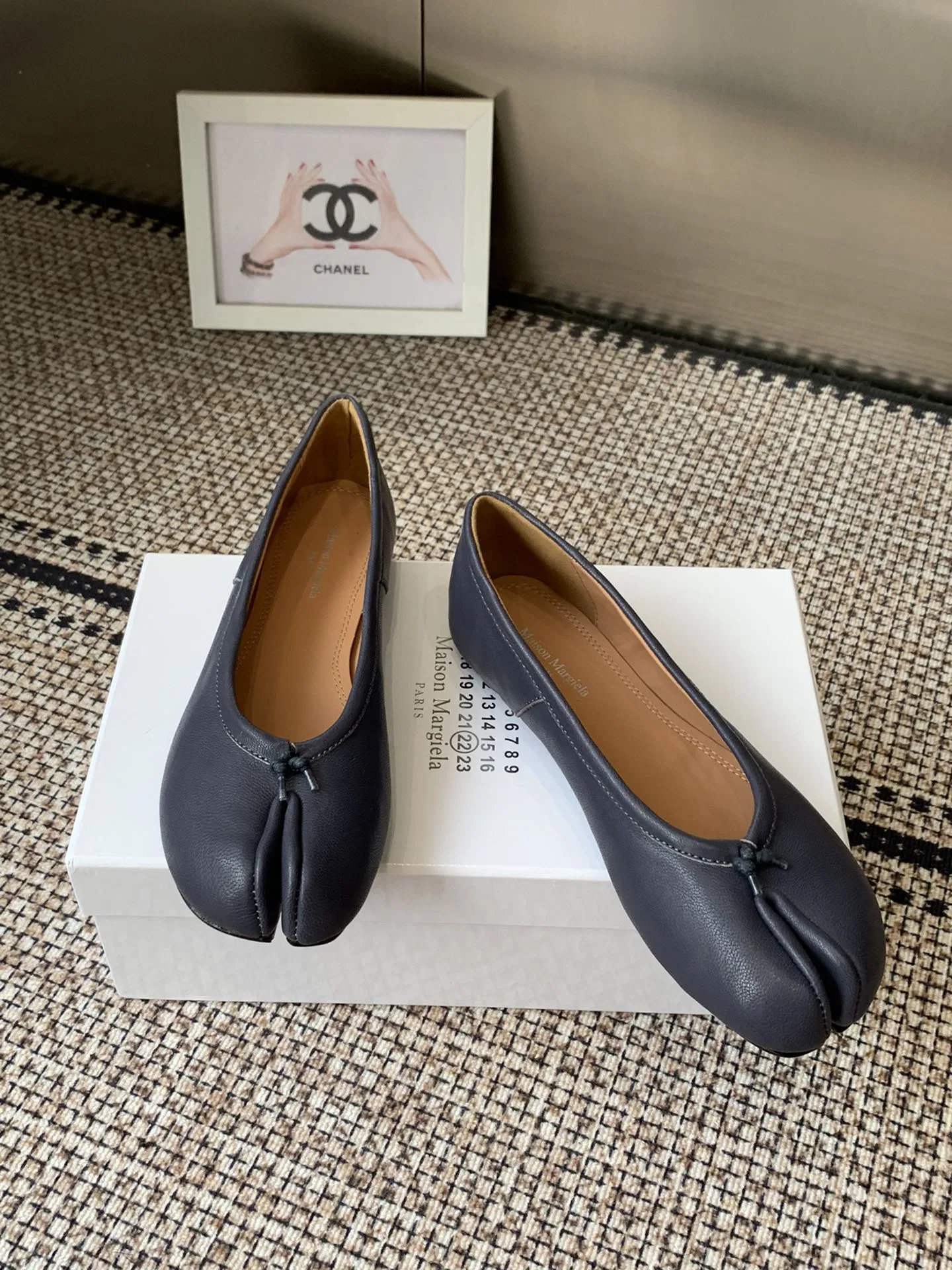 MARAGIELA 27FW ECHZQFN 001 플랫슈즈 34