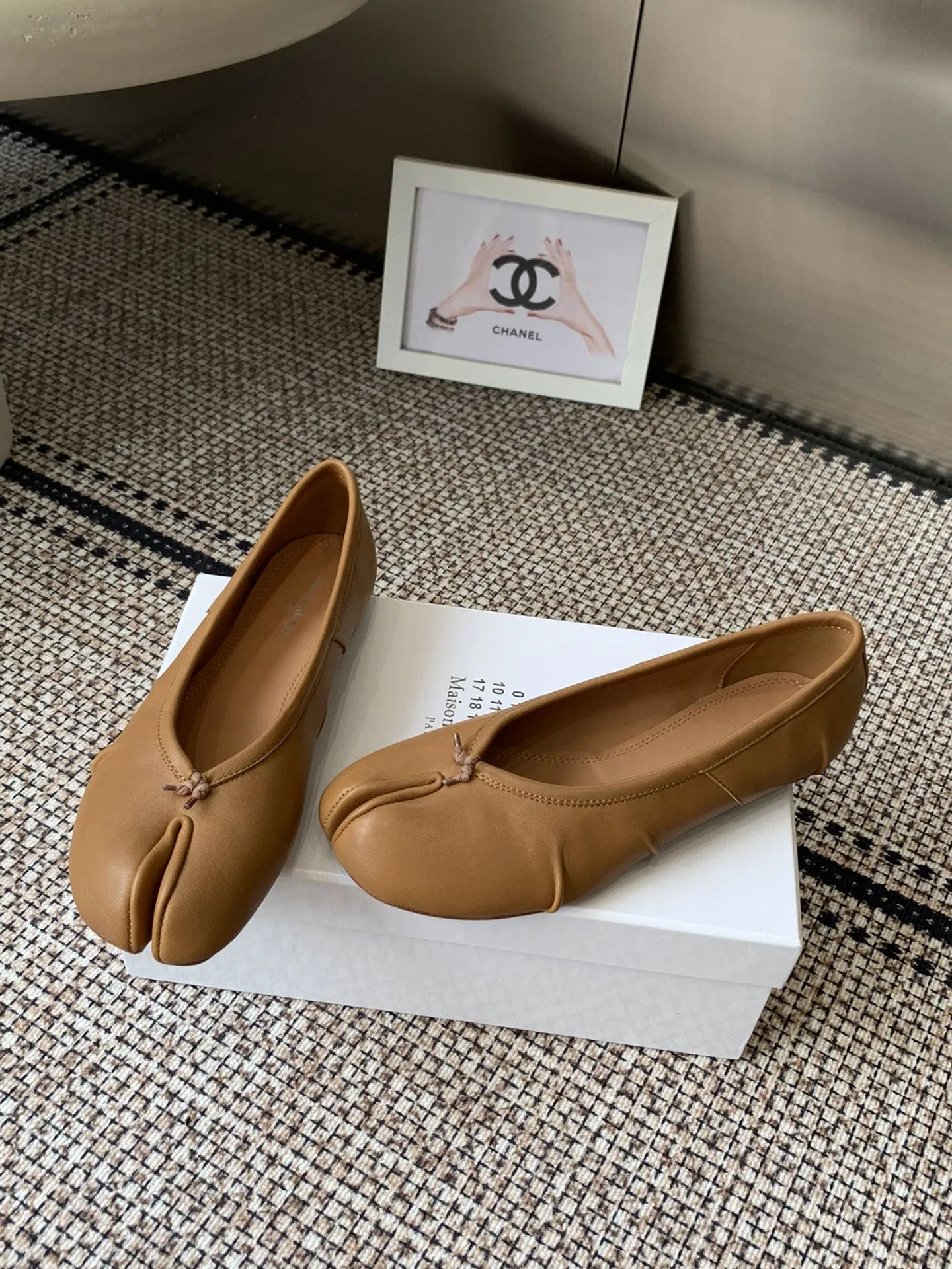 MARAGIELA 27FW ECHZQFN 001 플랫슈즈 59