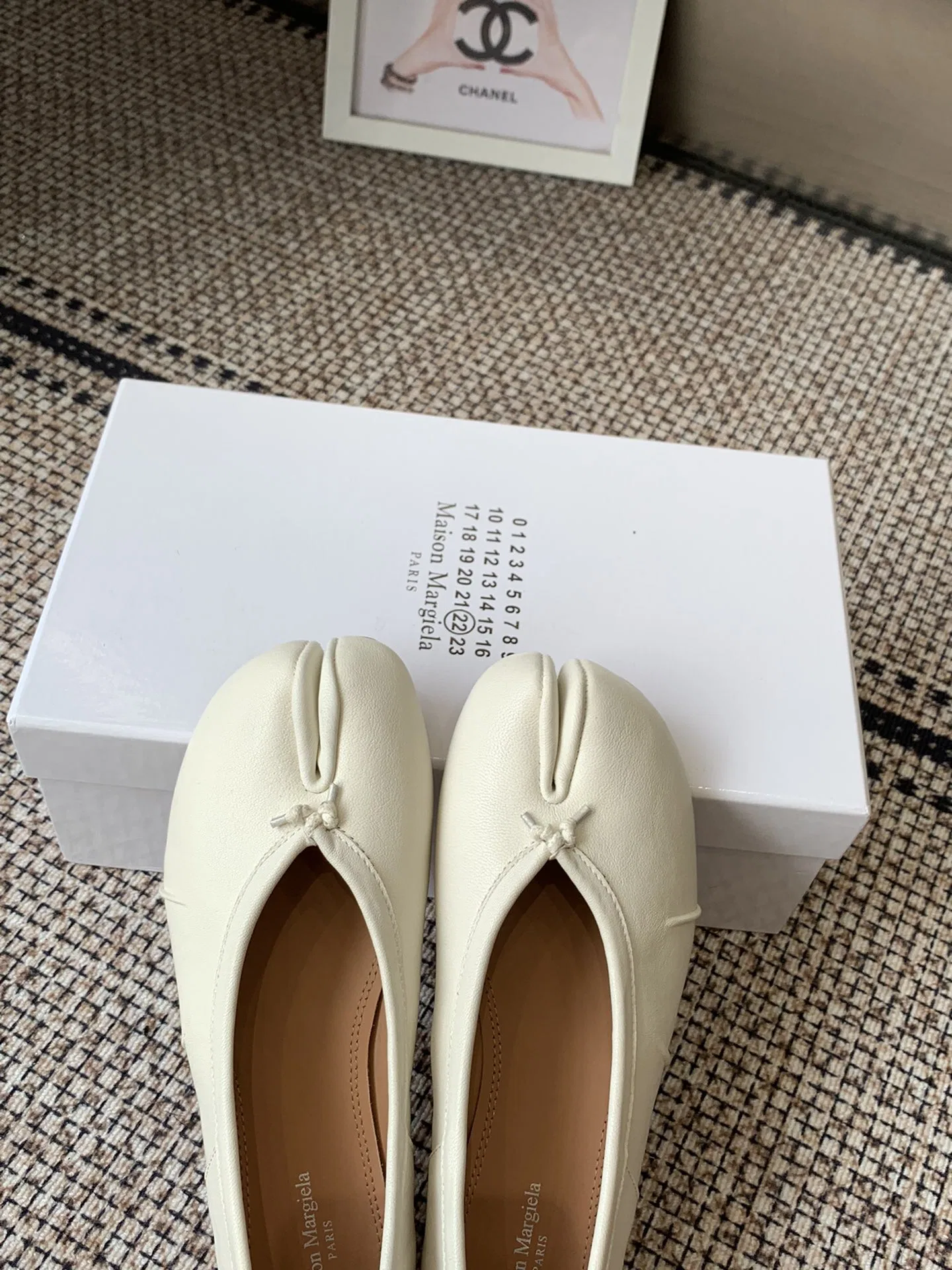MARAGIELA 27FW ECHZQFN 001 플랫슈즈 68