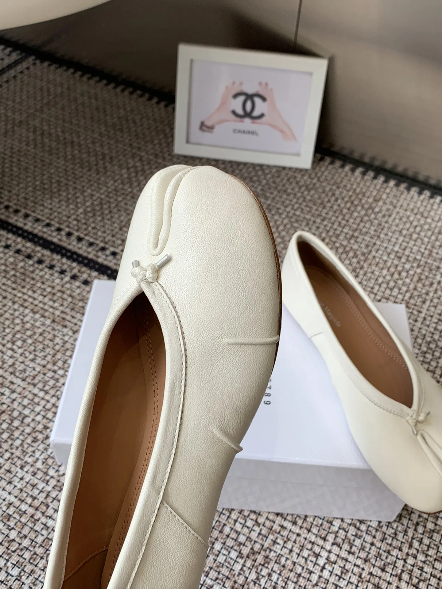MARAGIELA 27FW ECHZQFN 001 플랫슈즈 71