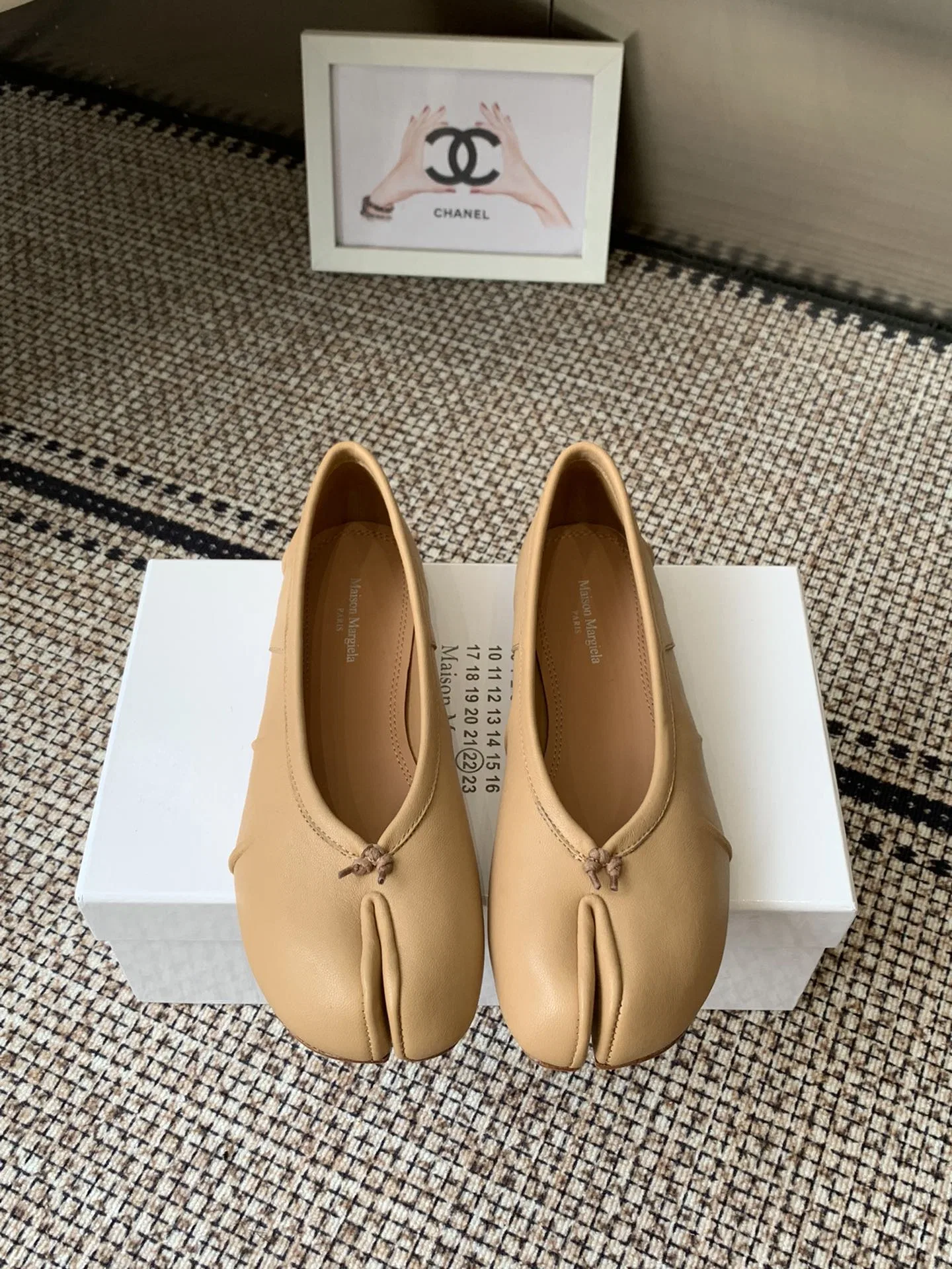 MARAGIELA 27FW ECHZQFN 001 플랫슈즈 73
