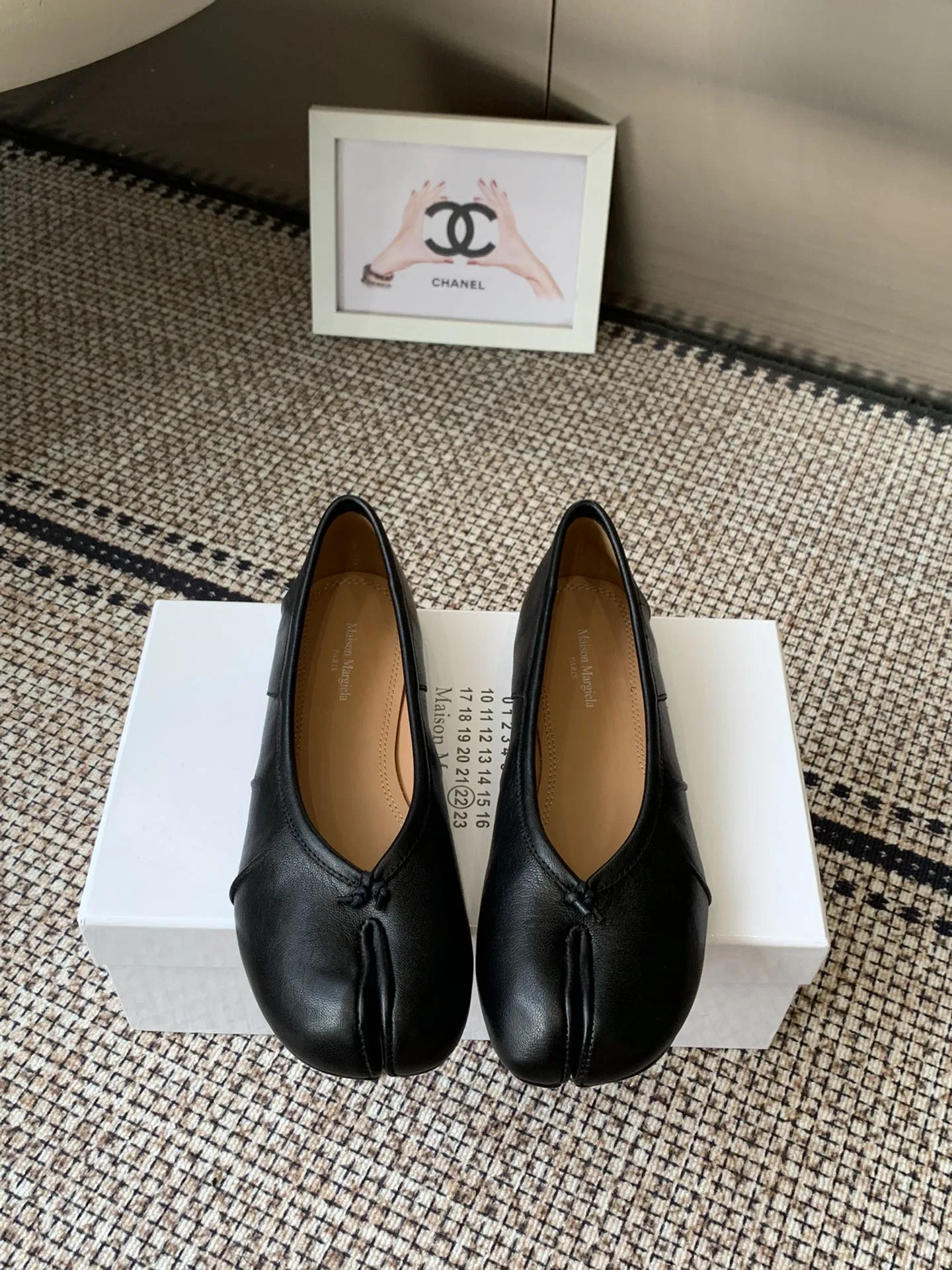 MARAGIELA 27FW ECHZQFN 001 플랫슈즈 89
