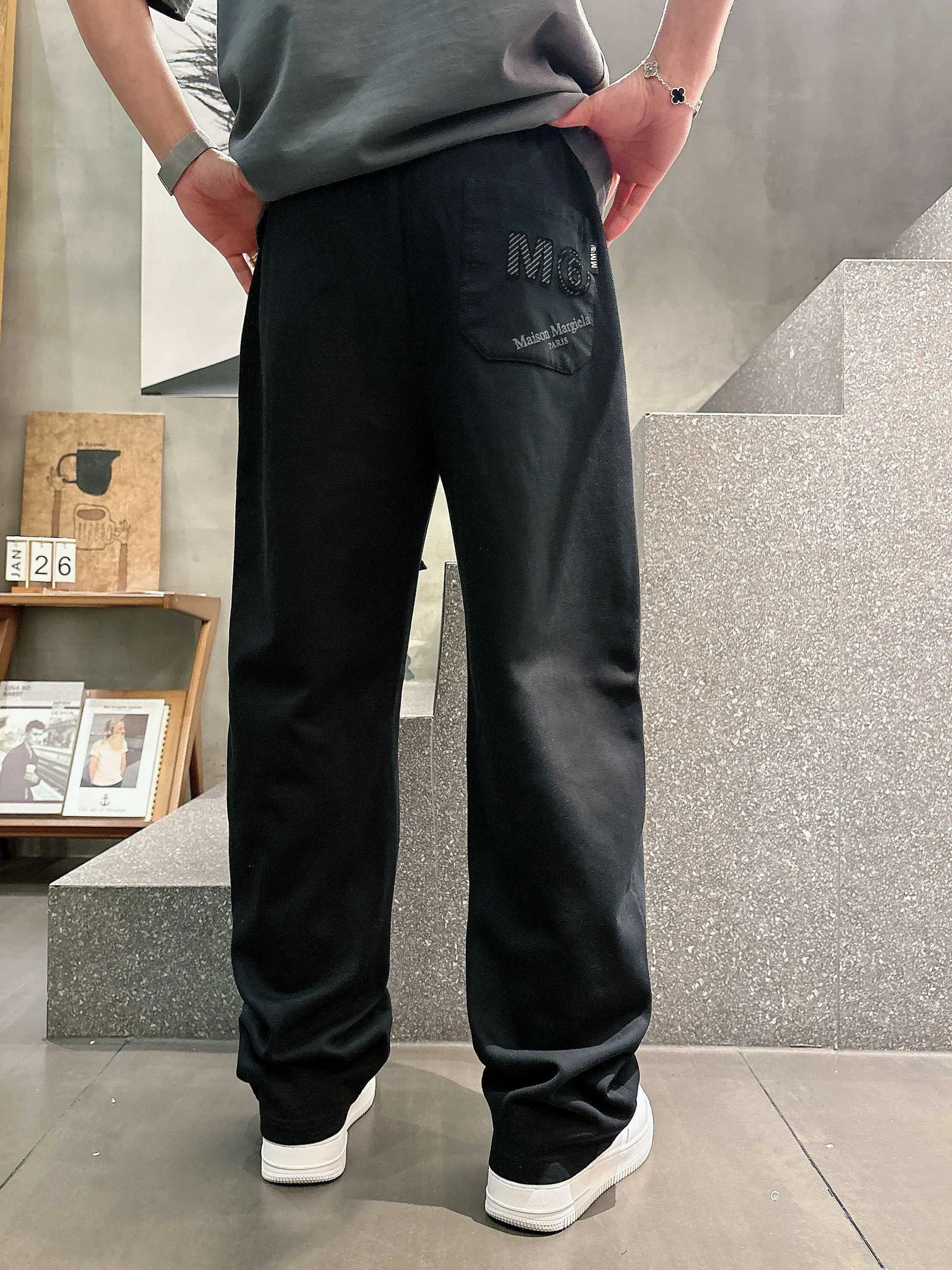 MARAGIELA 27FW LNXUAKT 005 스웻팬츠 7