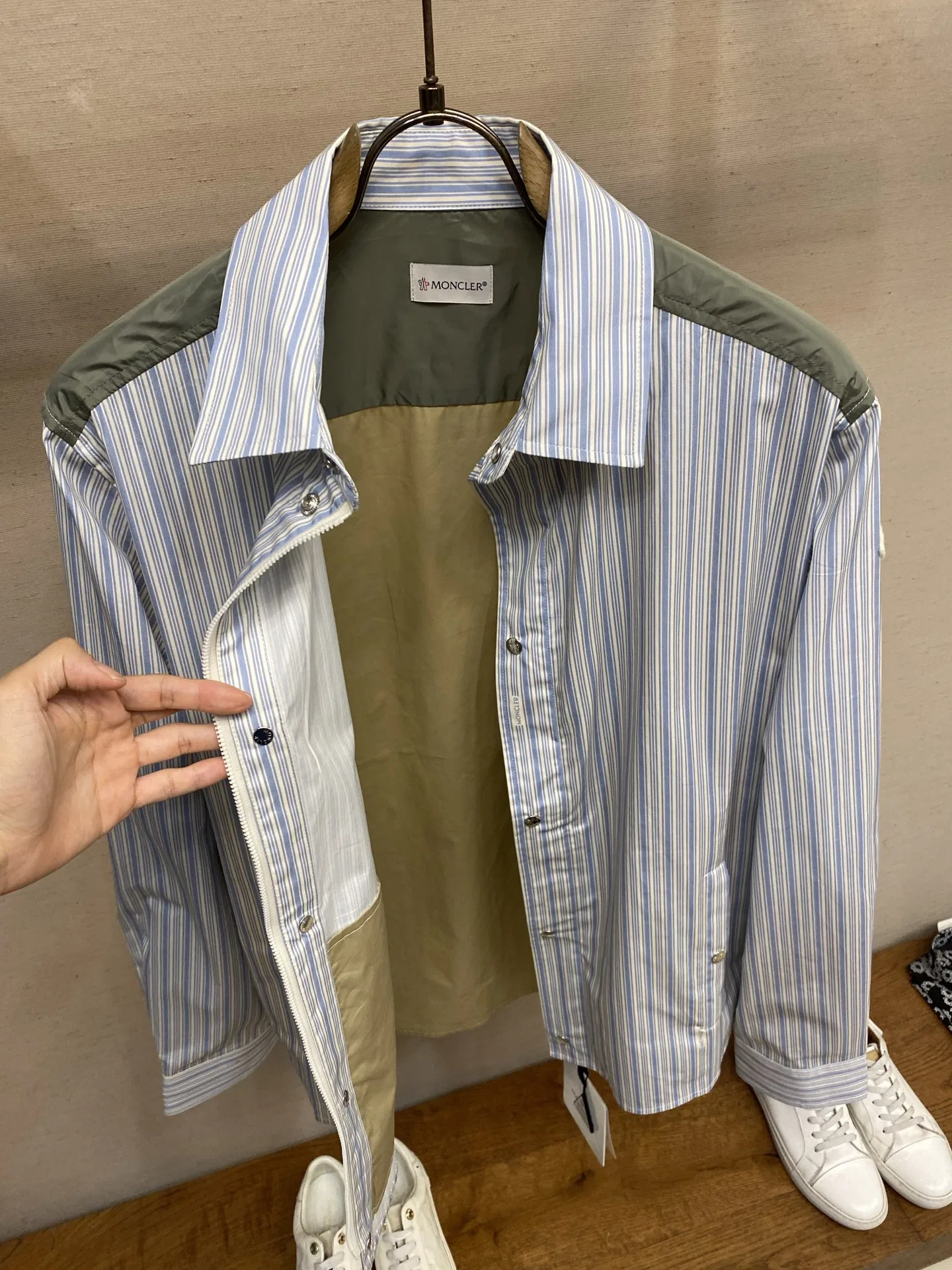 MC 27FW NRDXDMW 001 셔츠 9