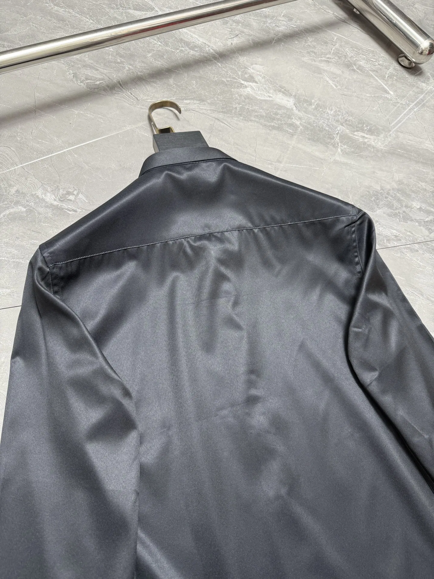 MCQ 27FW AYHQPFD 002 셔츠 8