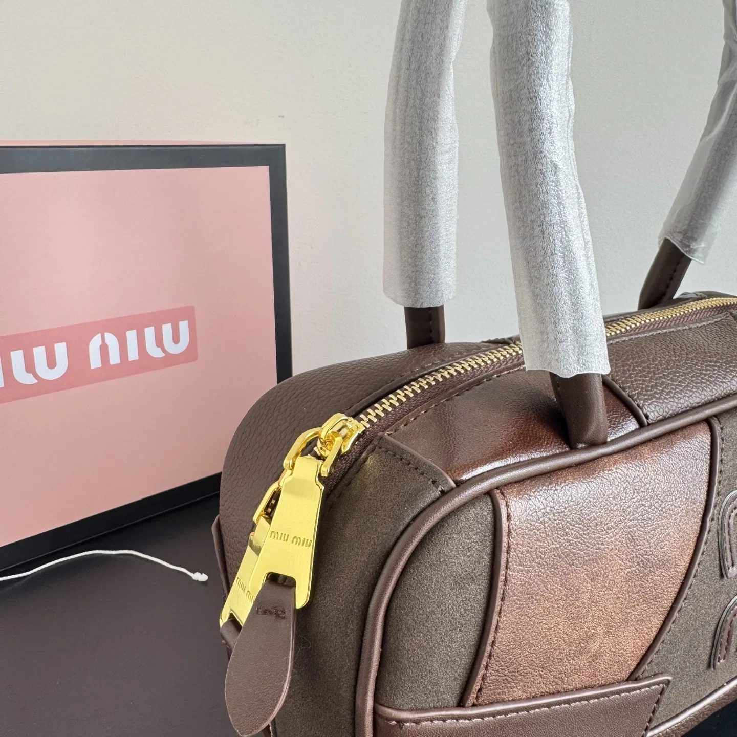 MIU 27FW DJHWJSS 004 미니백 15