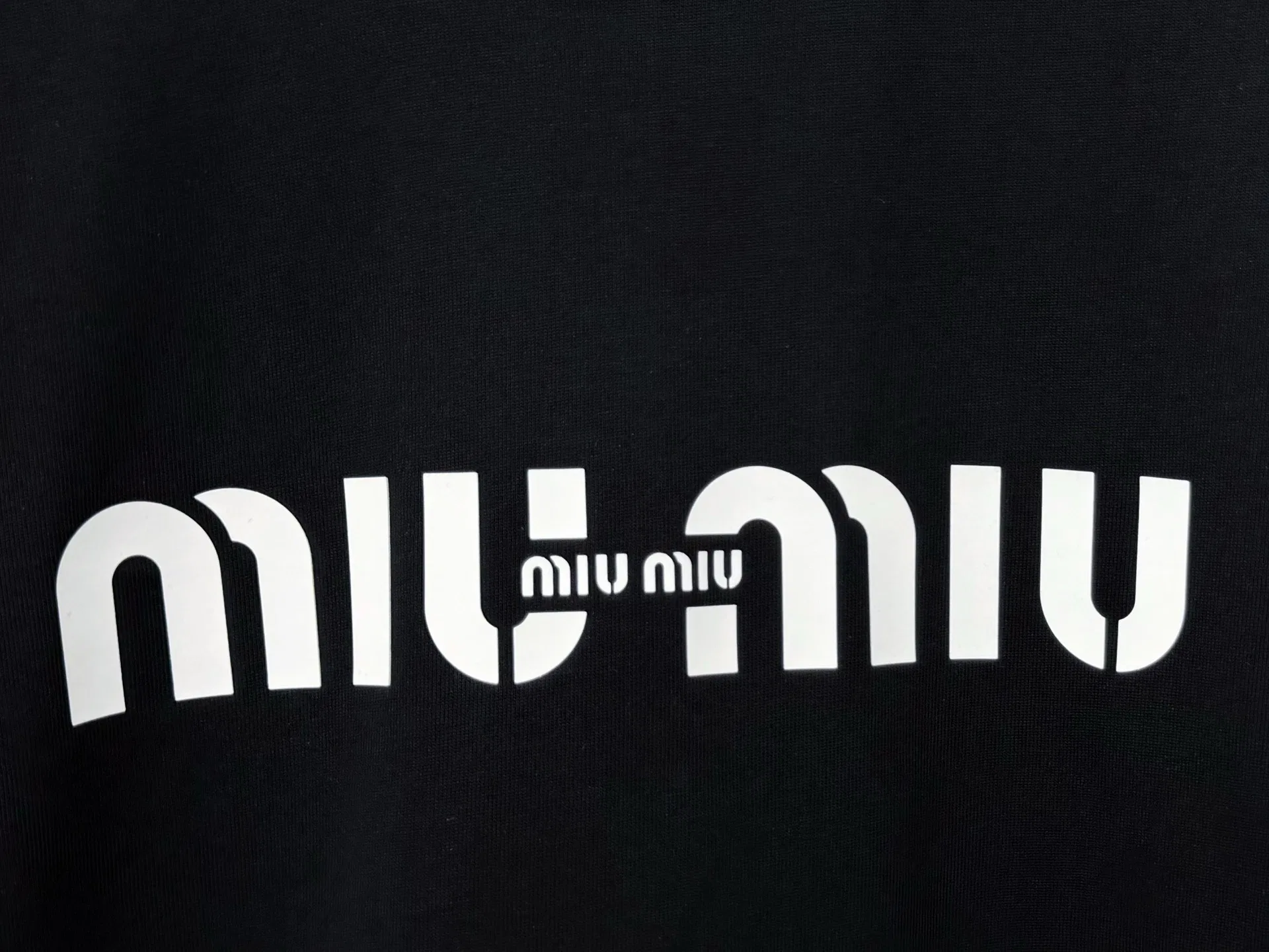 MIU 27FW DJHWJSS 006 반팔티셔츠 7