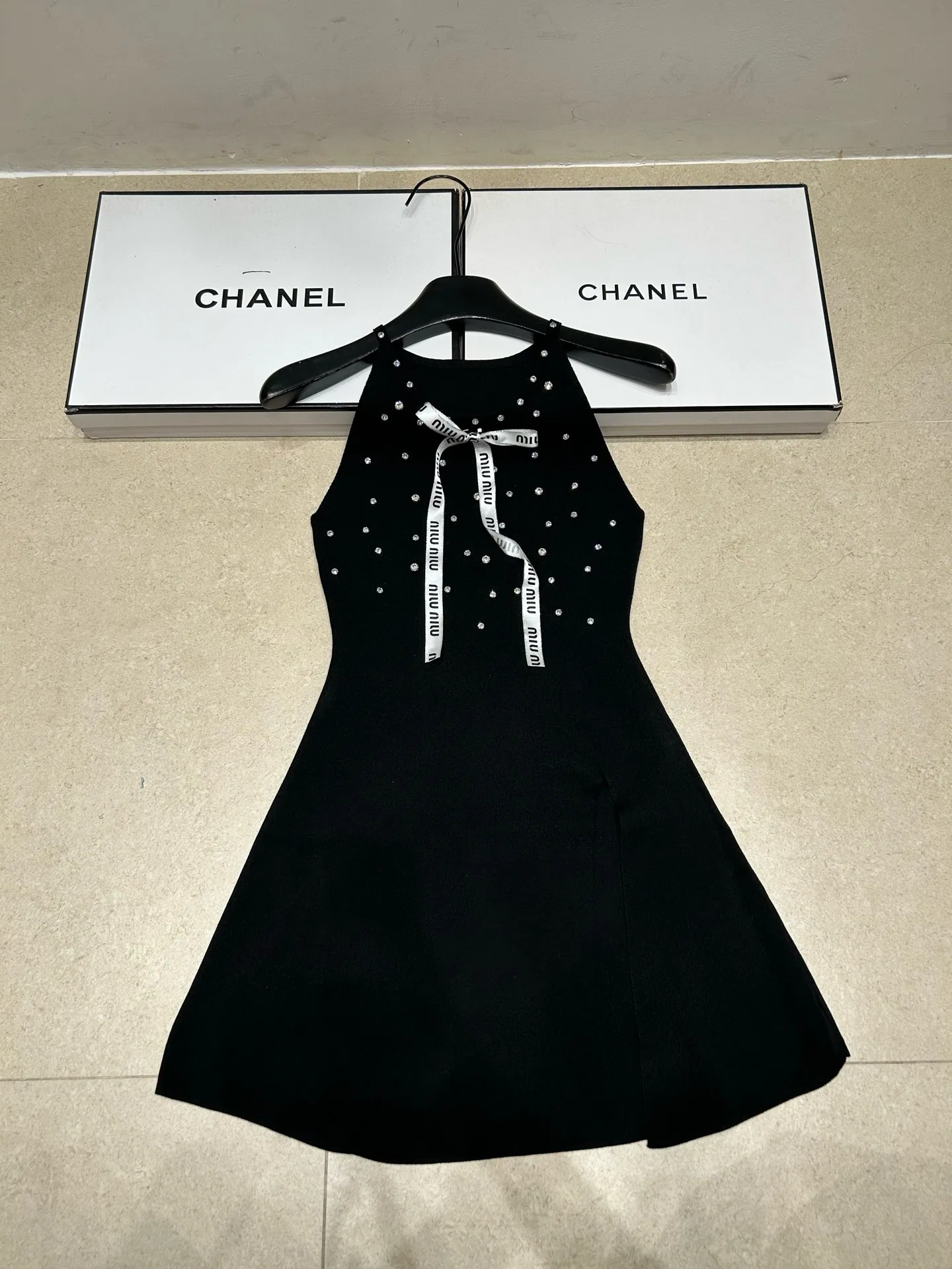 MIU 27FW EAVRMNO 002 원피스 7