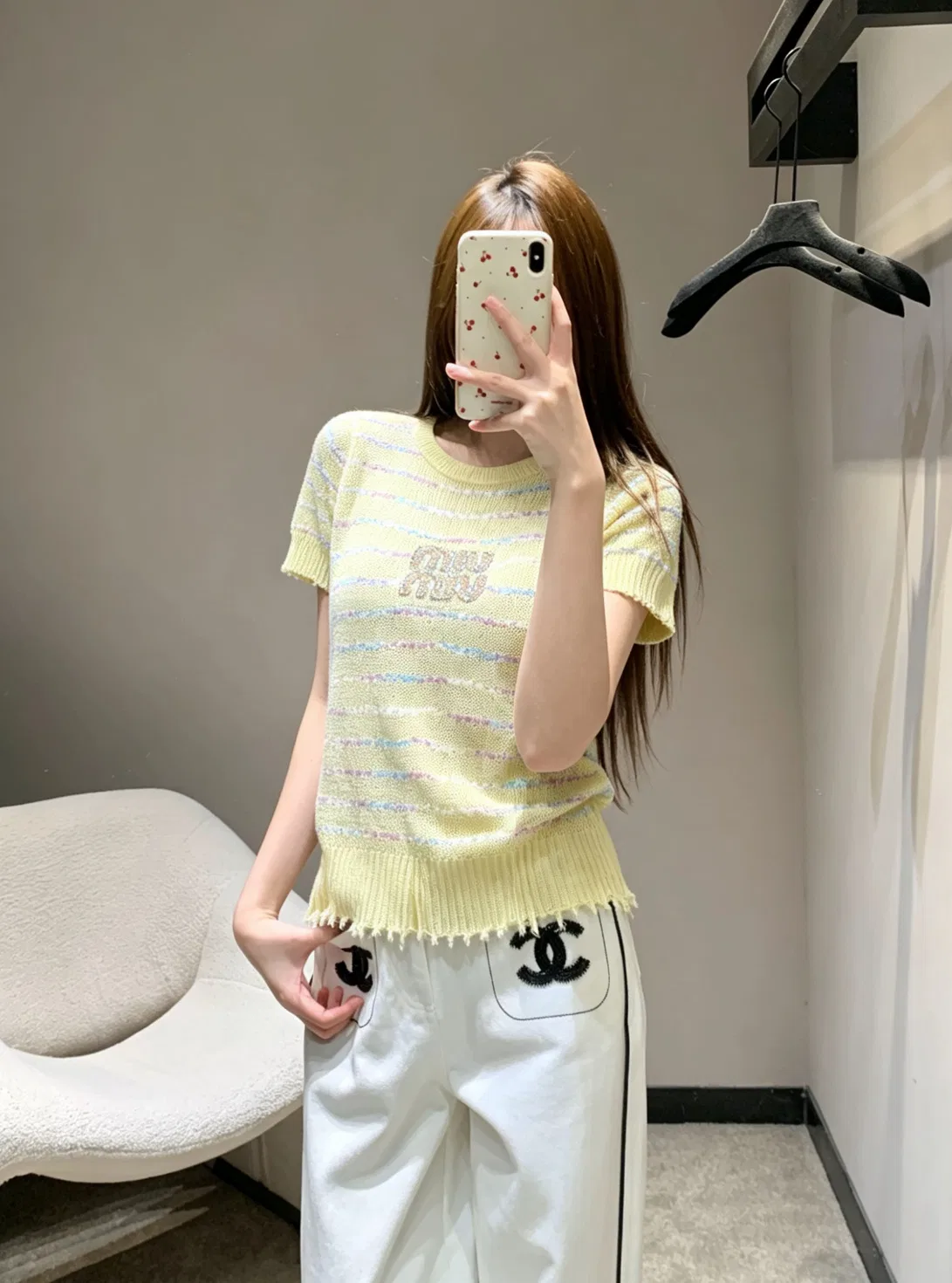 MIU 27FW EAVRMNO 004 반팔티셔츠 8
