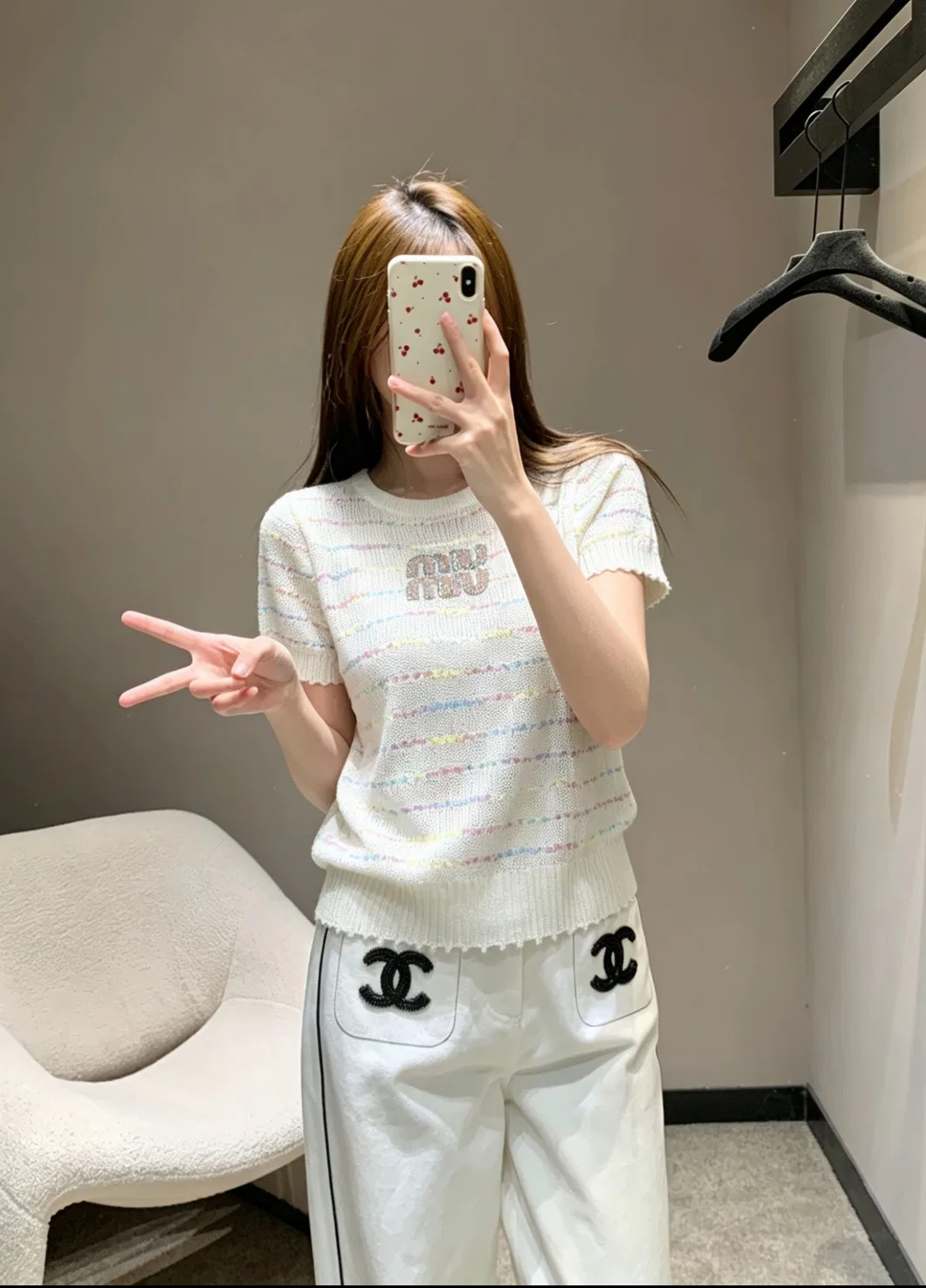 MIU 27FW EAVRMNO 004 반팔티셔츠 10