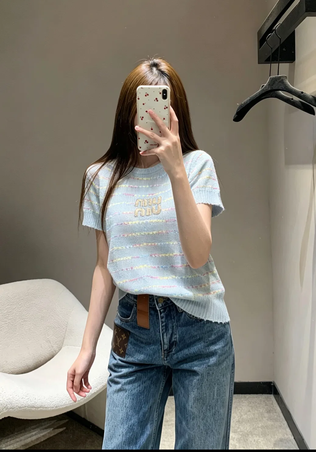 MIU 27FW EAVRMNO 004 반팔티셔츠 11