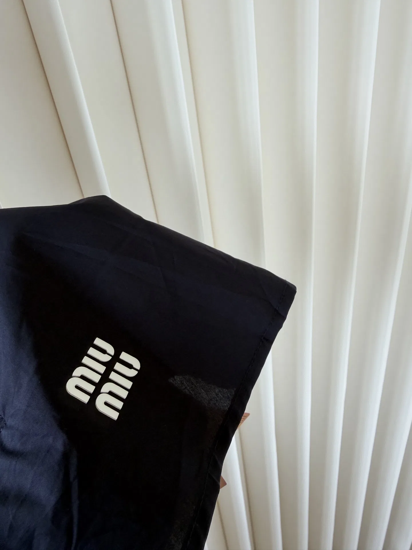 MIU 27FW FAYYDZK 003 원피스 7