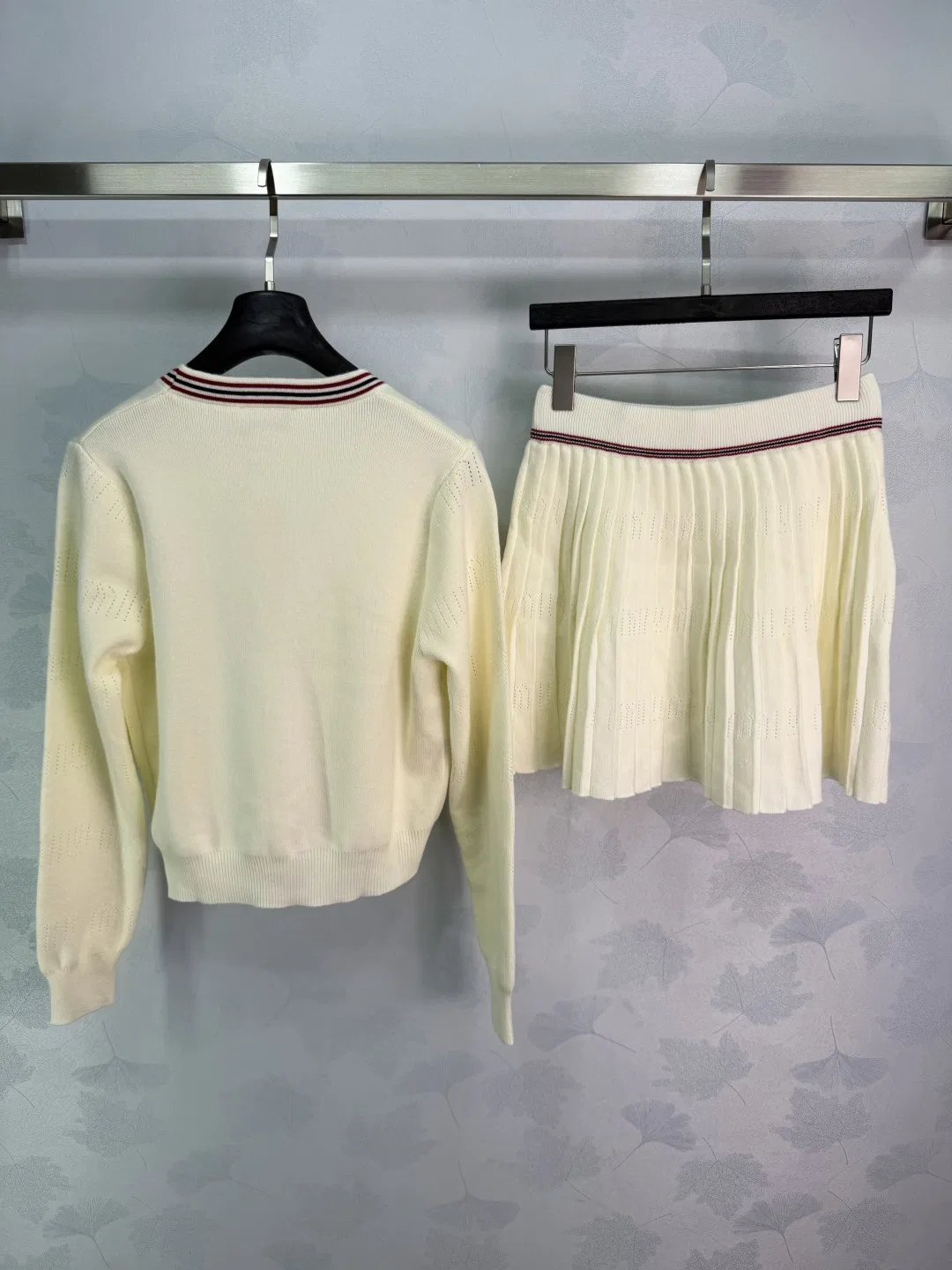 MIU 27FW FAYYDZK 008 가디건 7