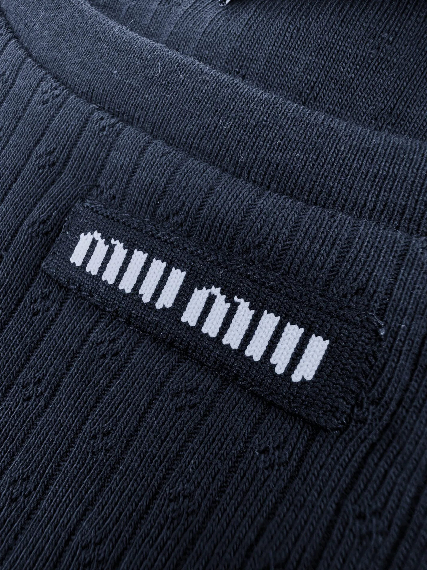 MIU 27FW IDIZMXF 002 반팔니트 8