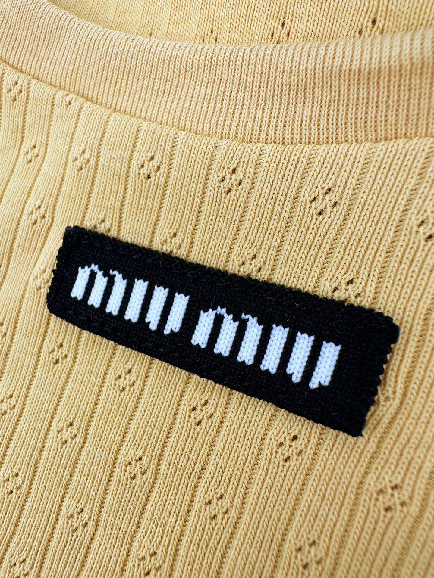 MIU 27FW IDIZMXF 002 반팔니트 45