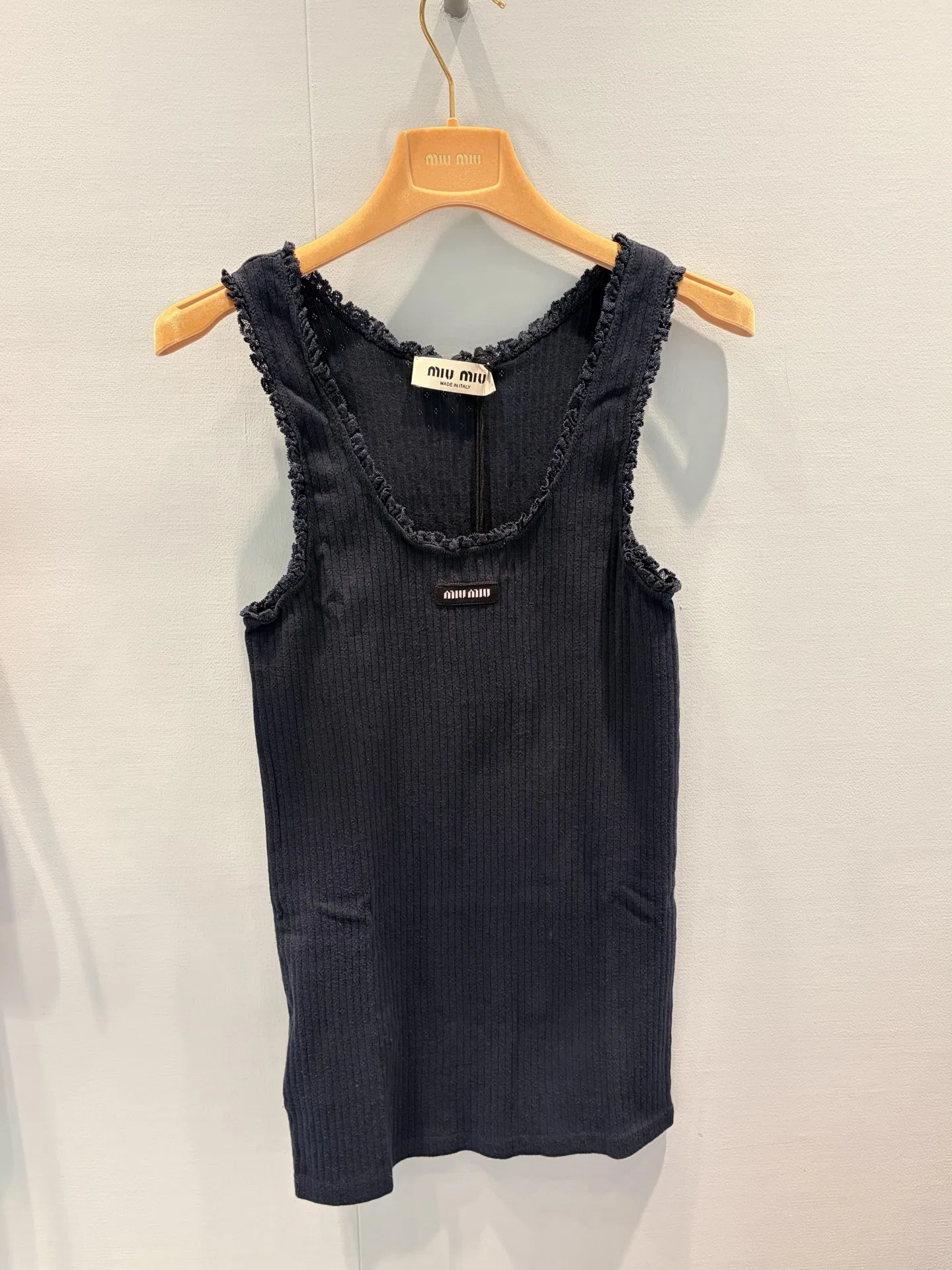 MIU 27FW IDIZMXF 003 나시 12