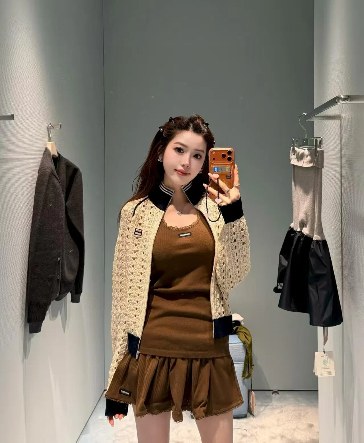 MIU 27FW IDIZMXF 003 나시 33