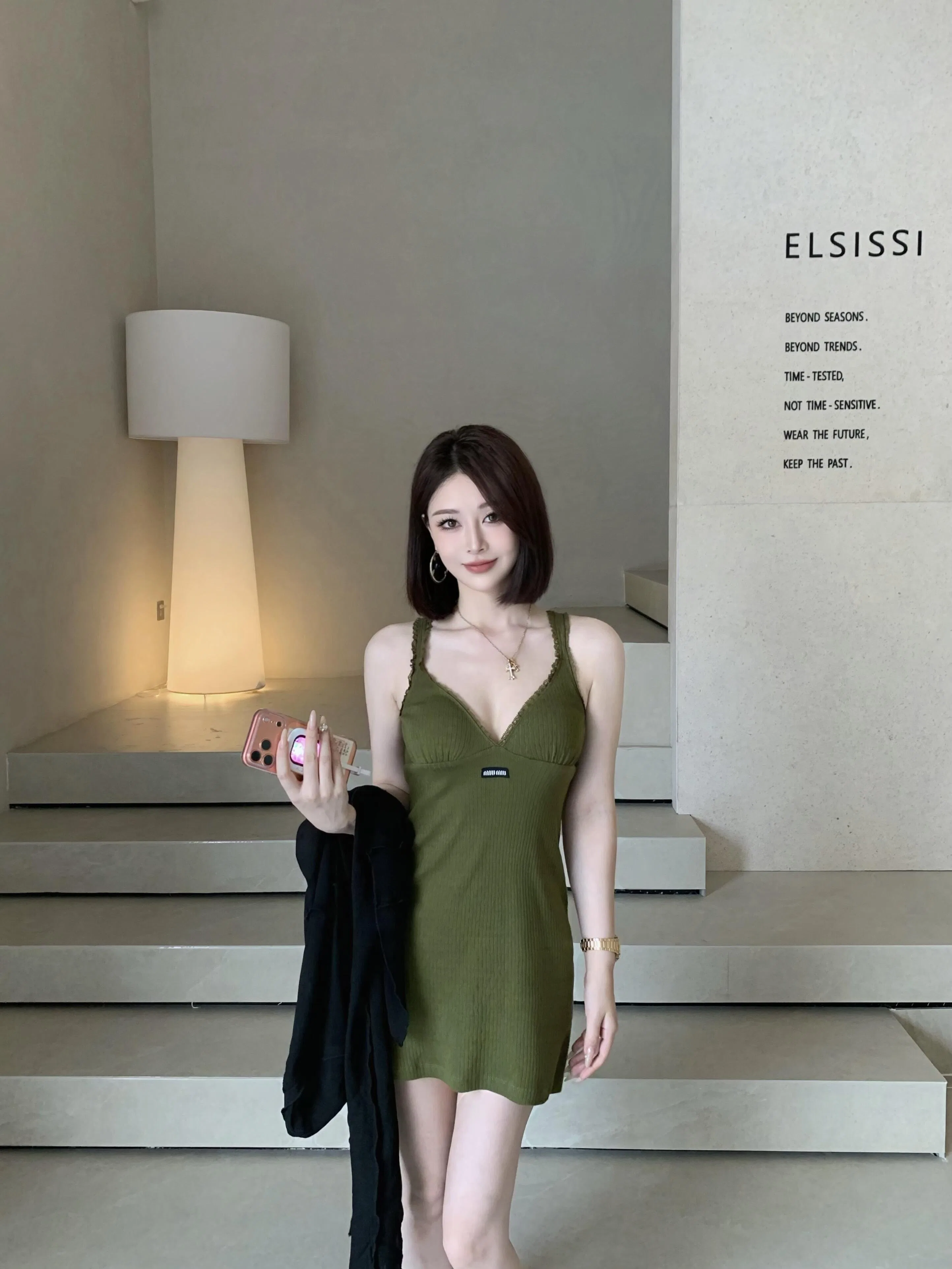 MIU 27FW IDIZMXF 004 원피스 13
