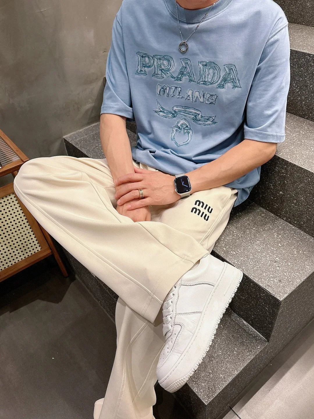 MIU 27FW JAEXKUM 001 스웻팬츠 12
