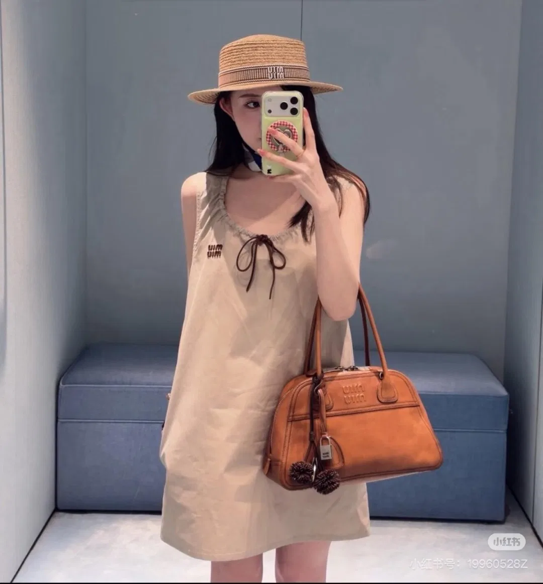 MIU 27FW KKBSXQZ 004 버킷햇 13