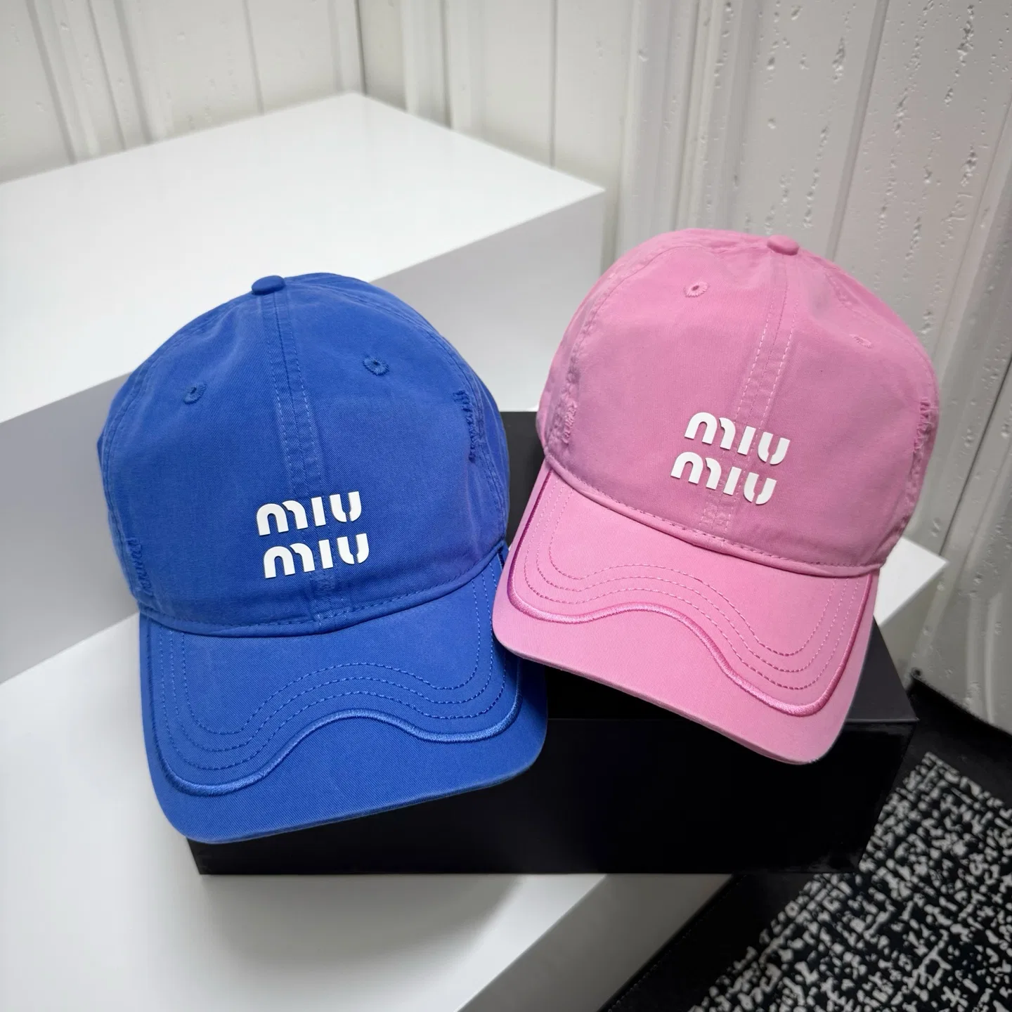 MIU 27FW KKBSXQZ 008 썬캡 7