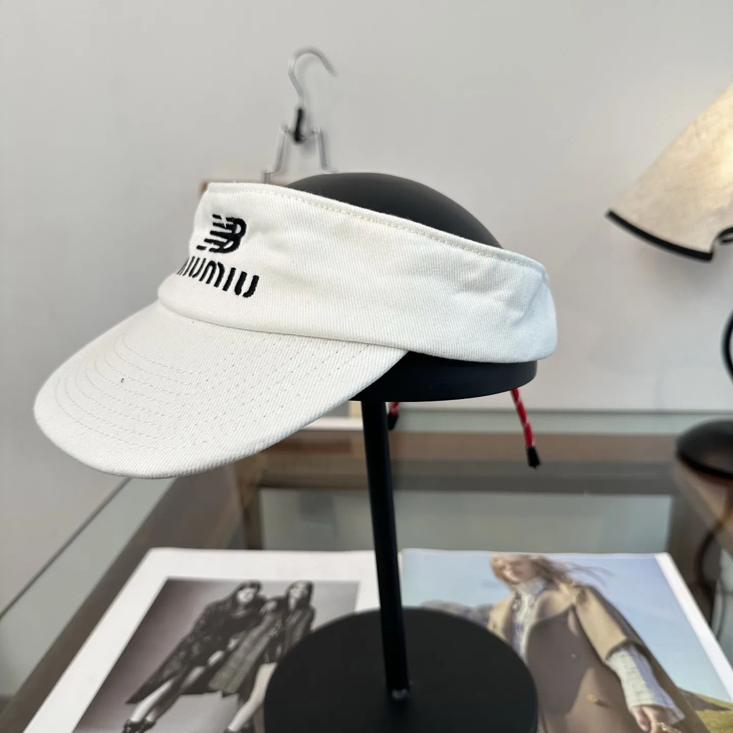 MIU 27FW KKBSXQZ 014 썬캡 18