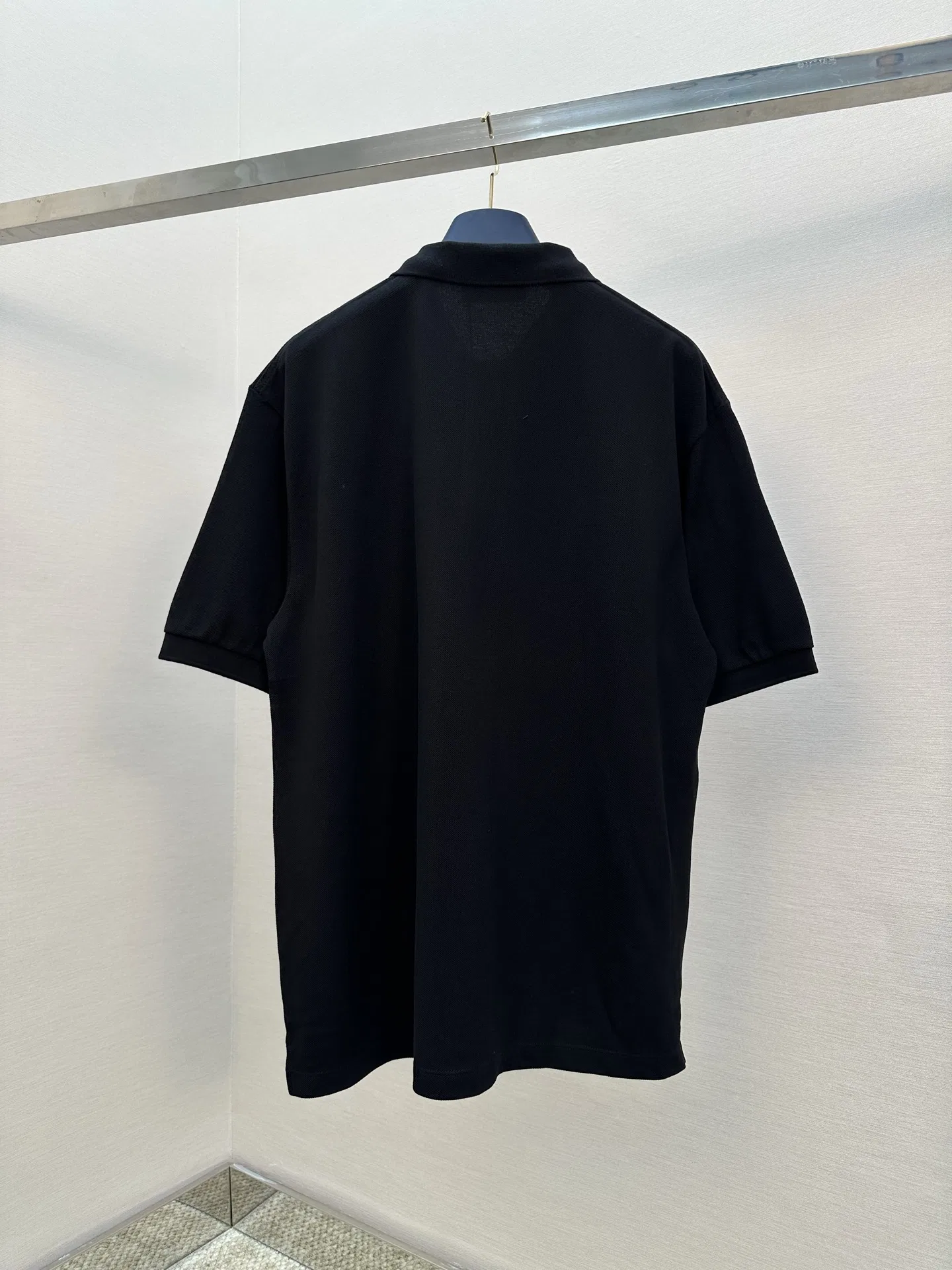 MIU 27FW MMAKOWG 001 폴로반팔티셔츠 9