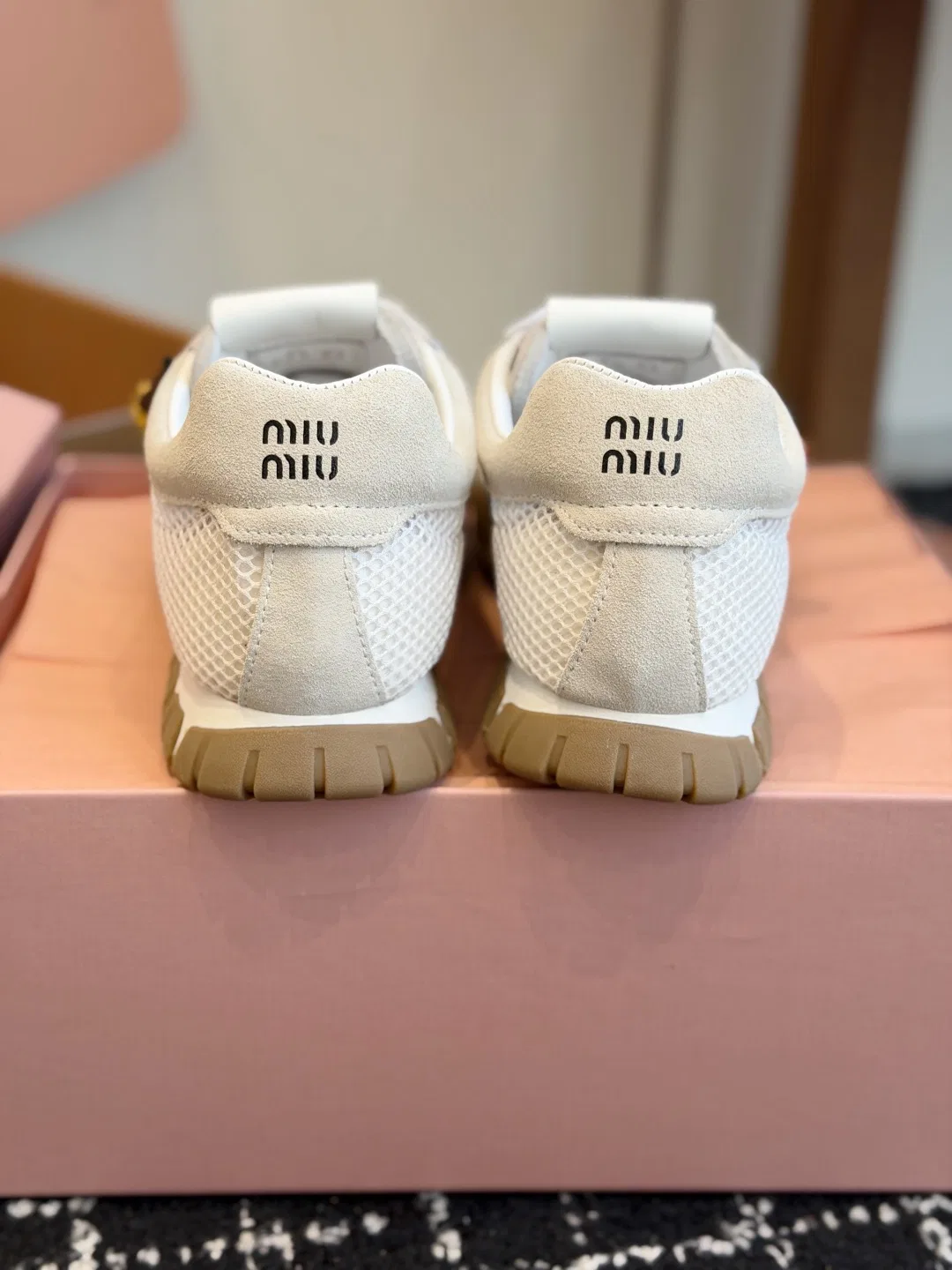 MIU 27FW MMSYKYS 002 운동화 35