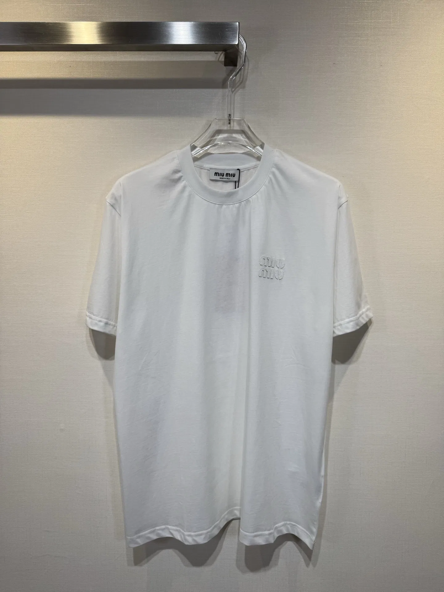 MIU 27FW MVHZGUI 001 반팔티셔츠 14