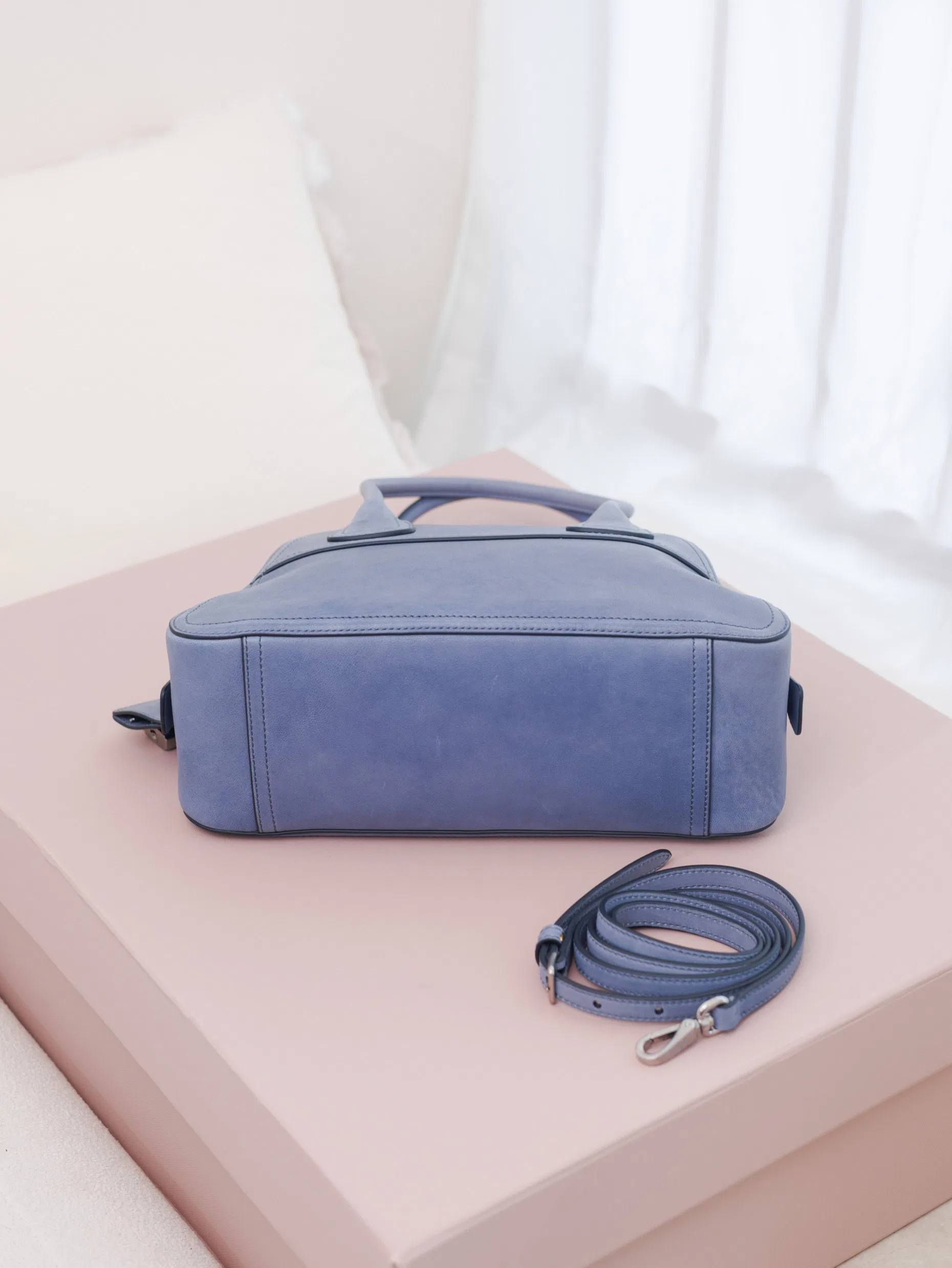 MIU 27FW OMDCLSE 006 토트백 7