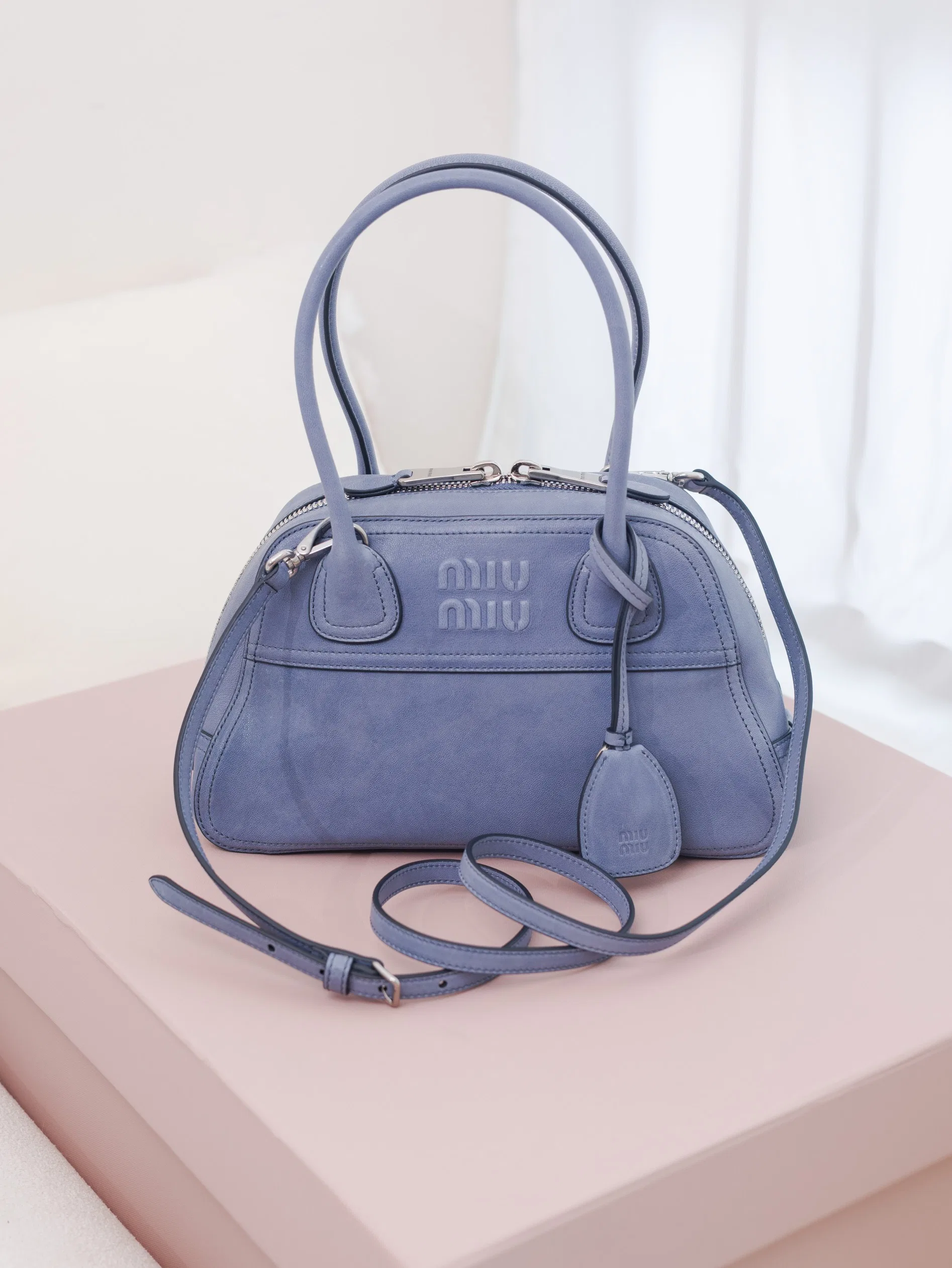 MIU 27FW OMDCLSE 006 토트백 8