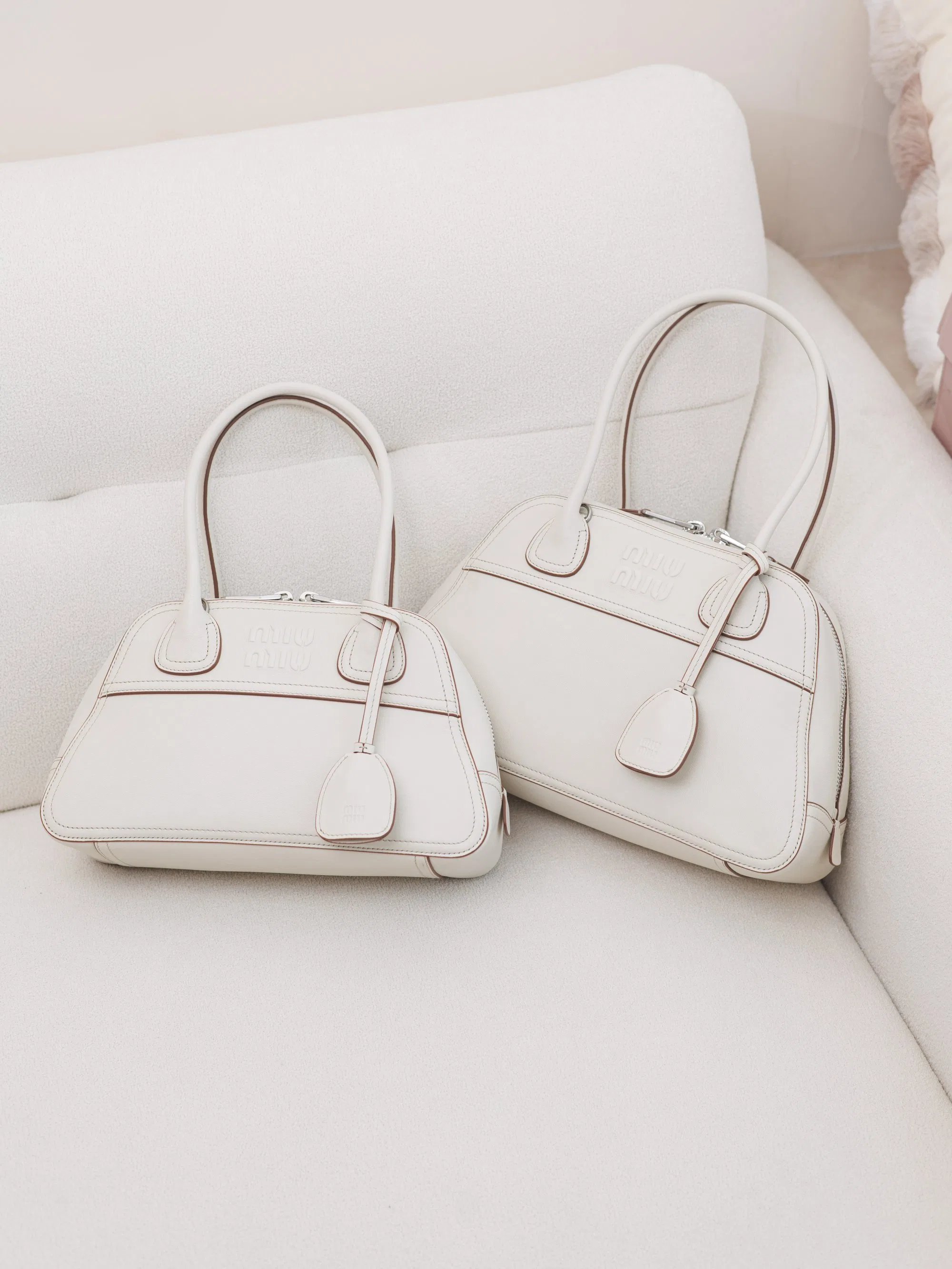 MIU 27FW OMDCLSE 006 토트백 22