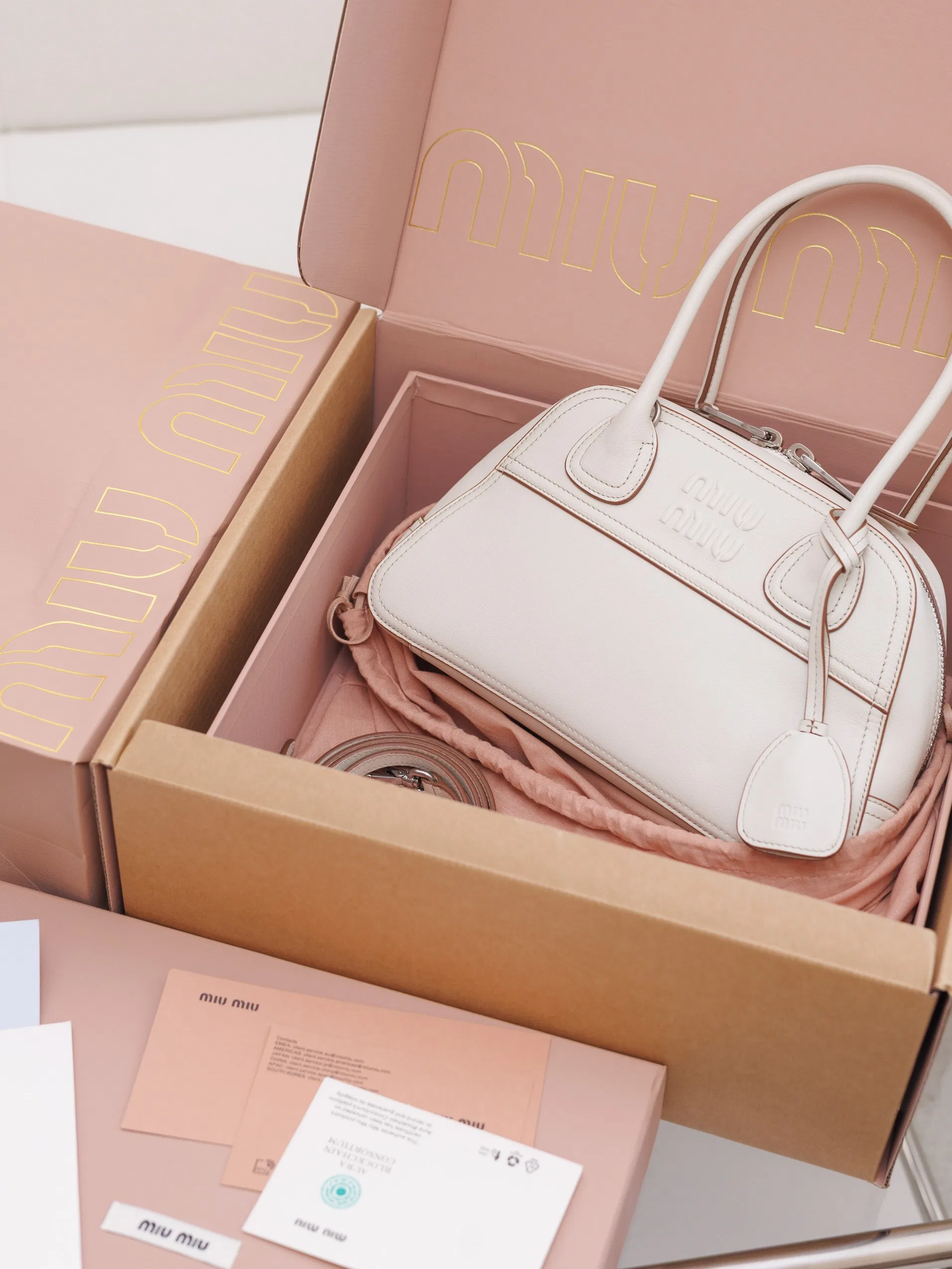 MIU 27FW OMDCLSE 006 토트백 26