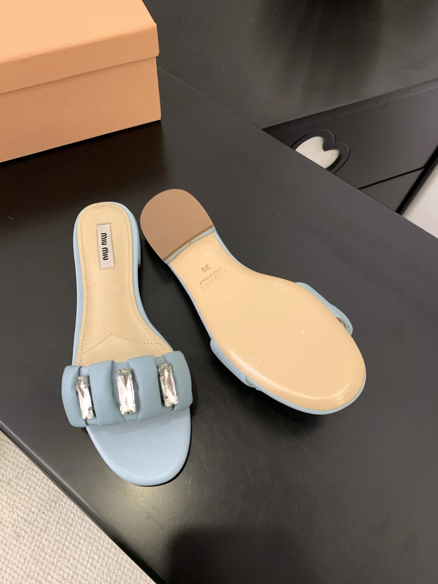 MIU 27FW OMDCLSE 009 구두 7