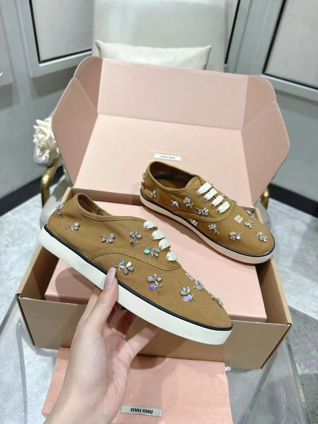 MIU 27FW OMDCLSE 016 운동화 22