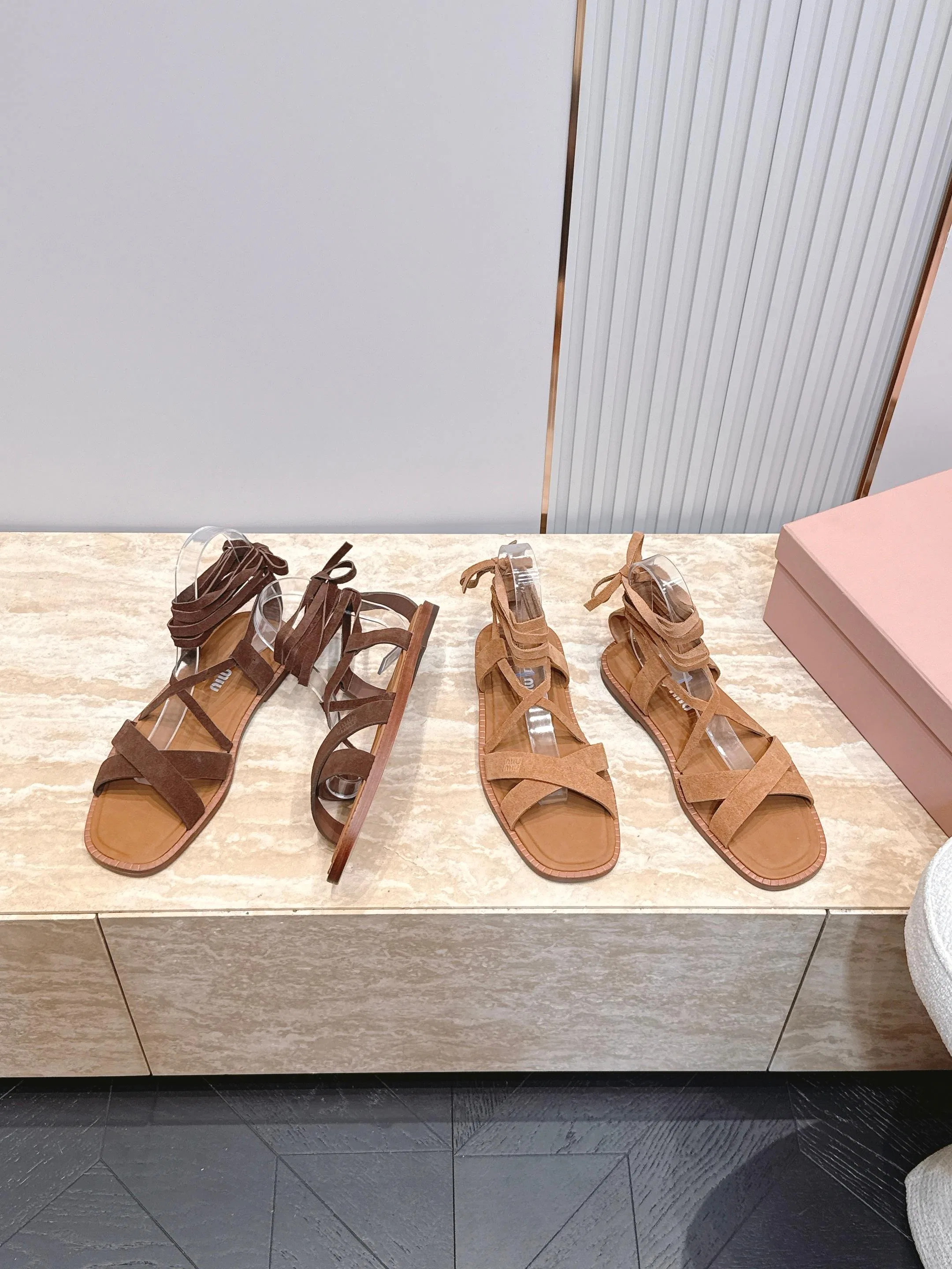 MIU 27FW OMDCLSE 017 샌들 16
