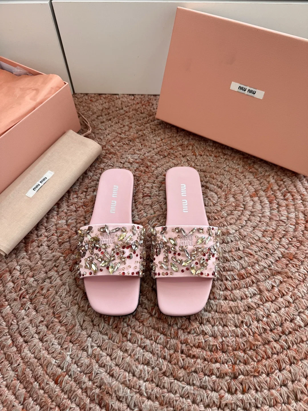 MIU 27FW OMDCLSE 018 슬리퍼 8