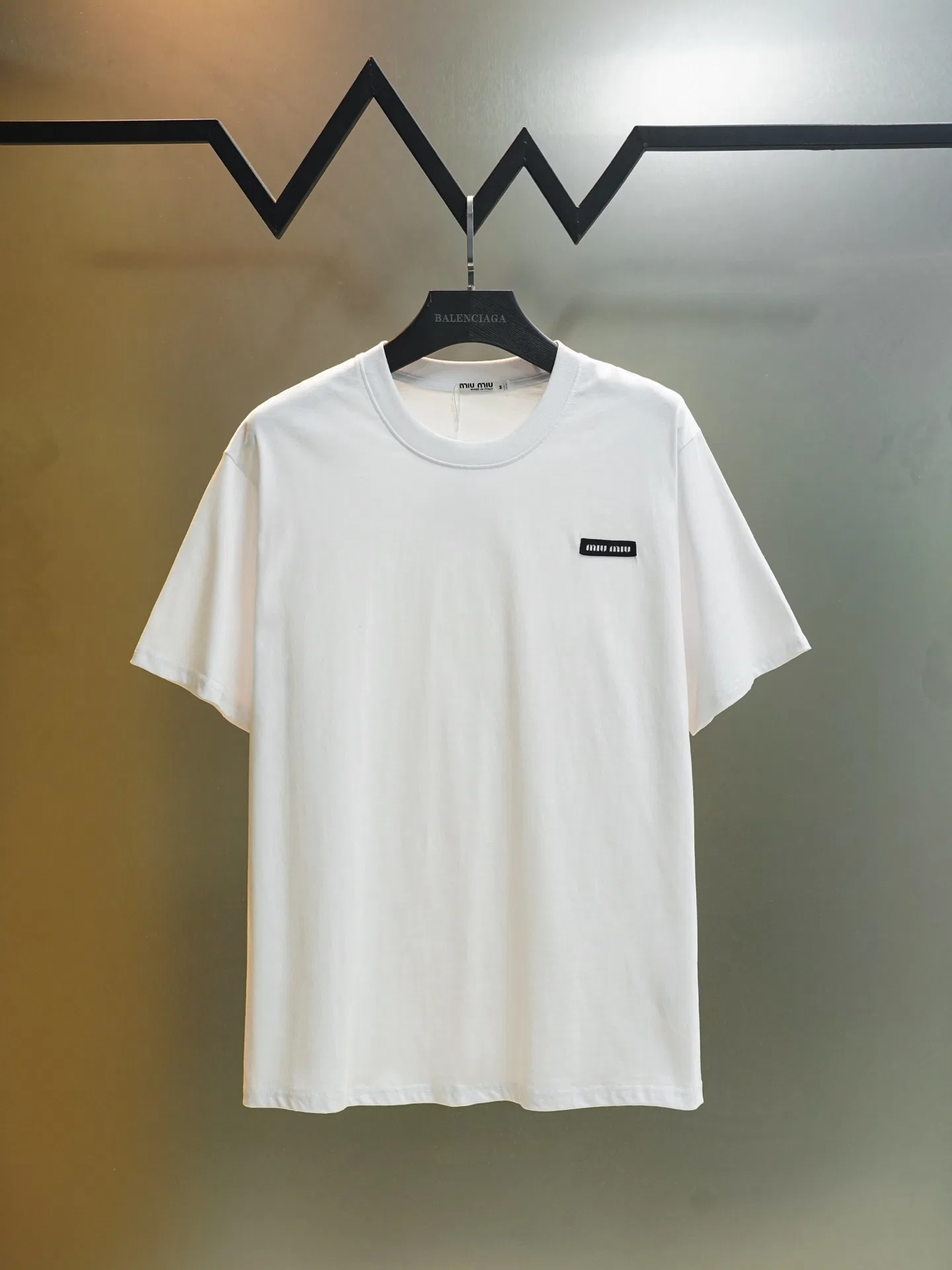 MIU 27FW PRZQRAC 001 반팔티셔츠 7