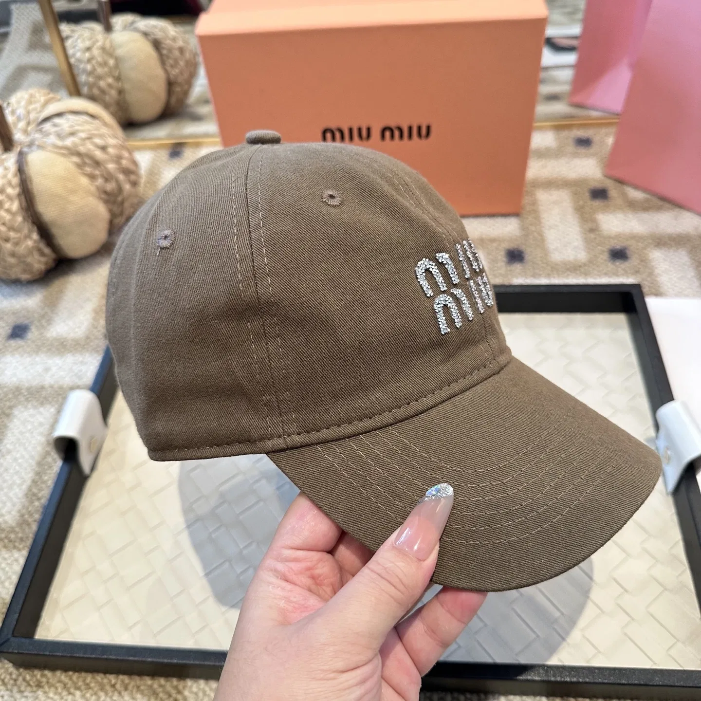 MIU 27FW TWLCQJQ 001 볼캡 24
