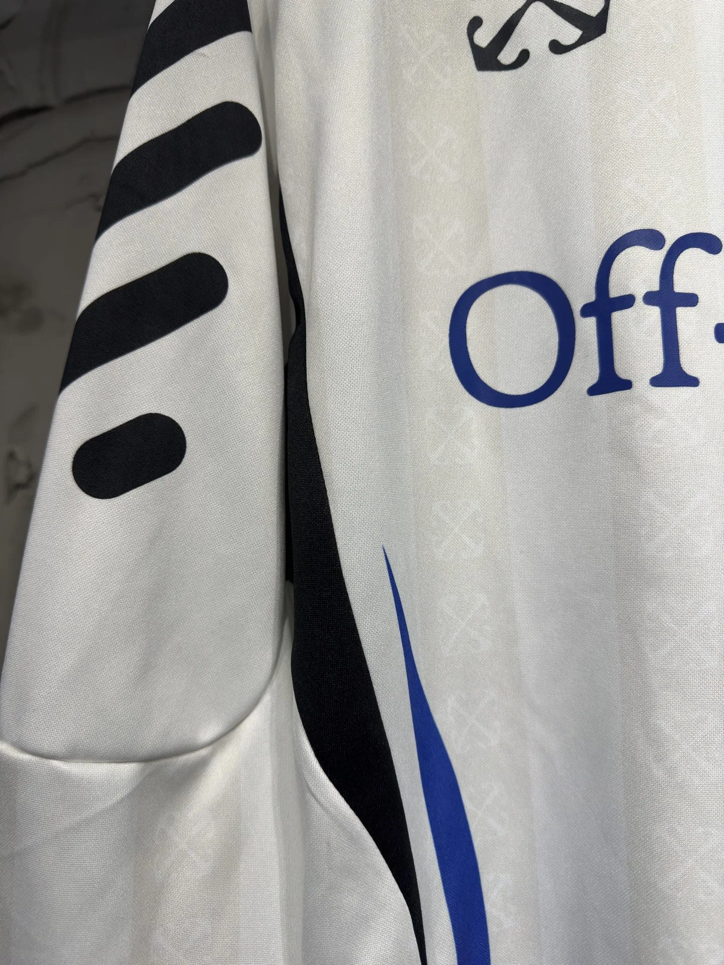 OFF 27FW WTFREIR 001 롱슬리브 16