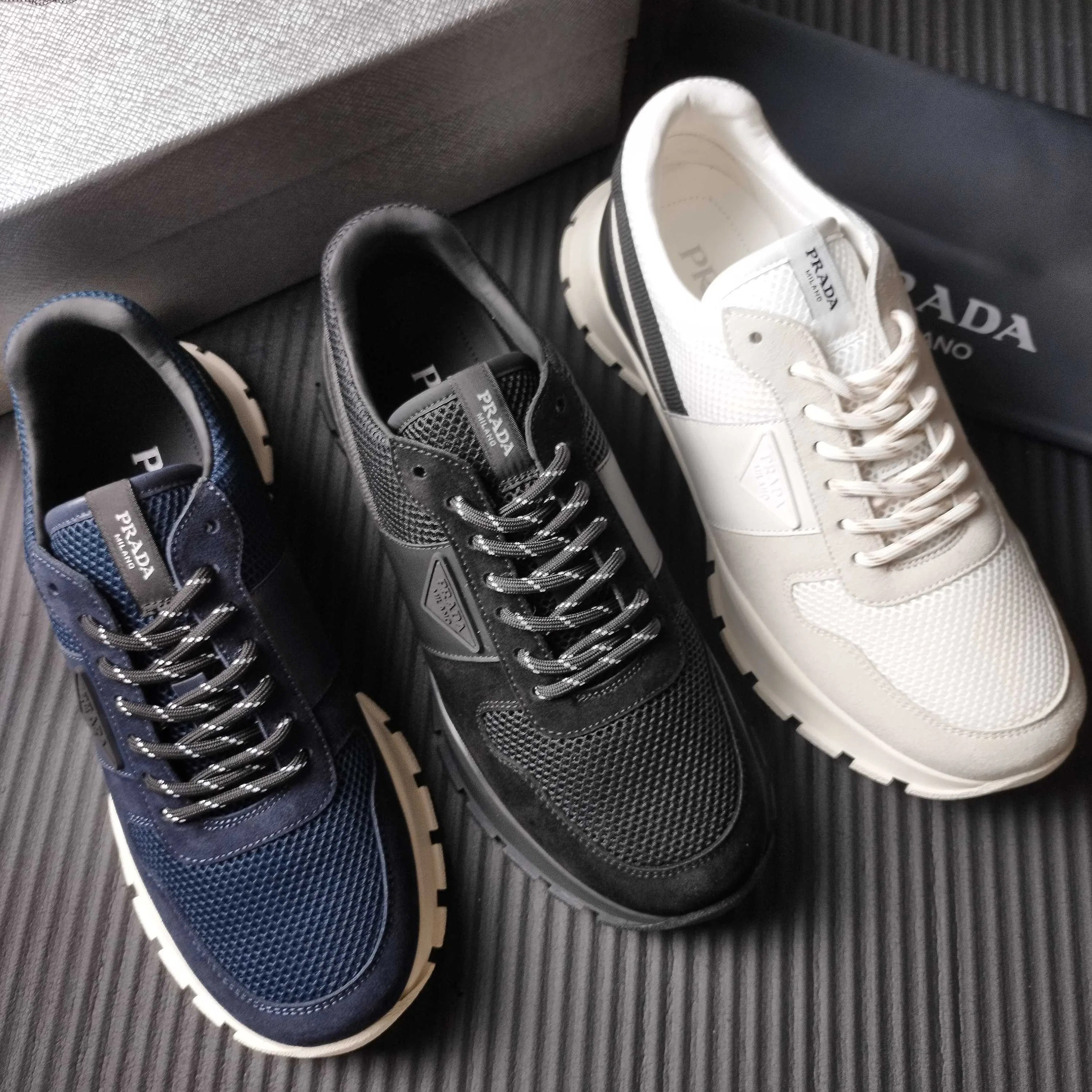 PRA 27FW AXONQXZ 012 스니커즈 9