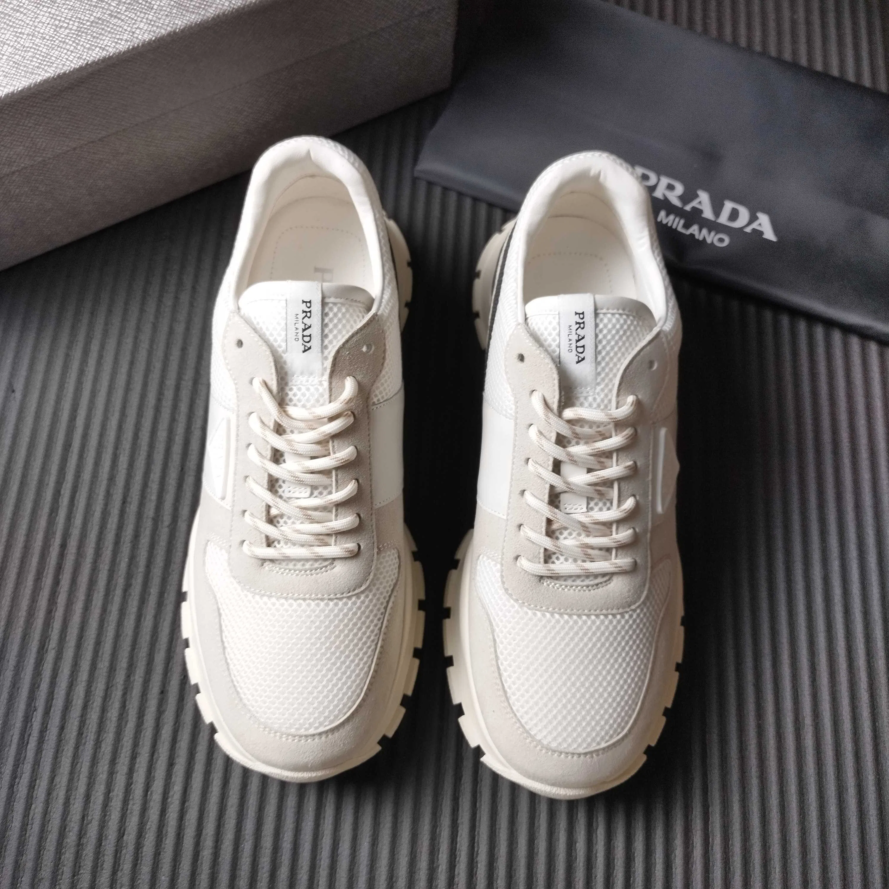PRA 27FW AXONQXZ 012 스니커즈 12