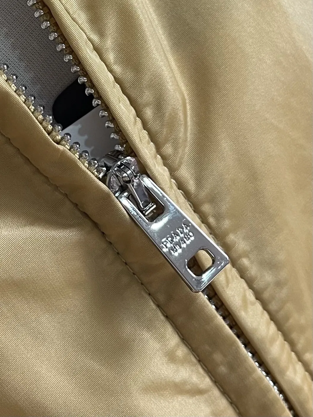 PRA 27FW AXONQXZ 022 반팔자켓 7