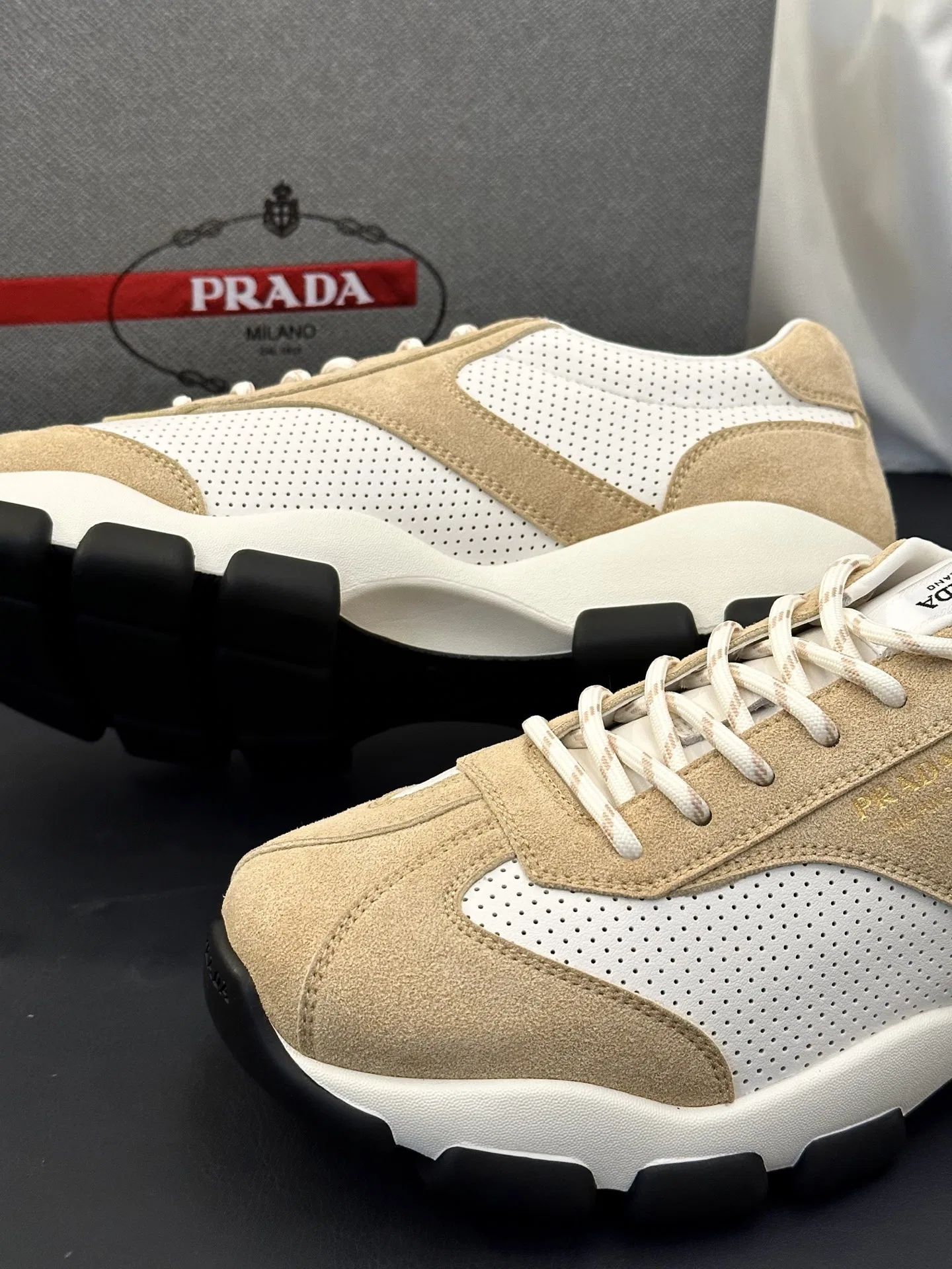 PRA 27FW AXONQXZ 027 스니커즈 8