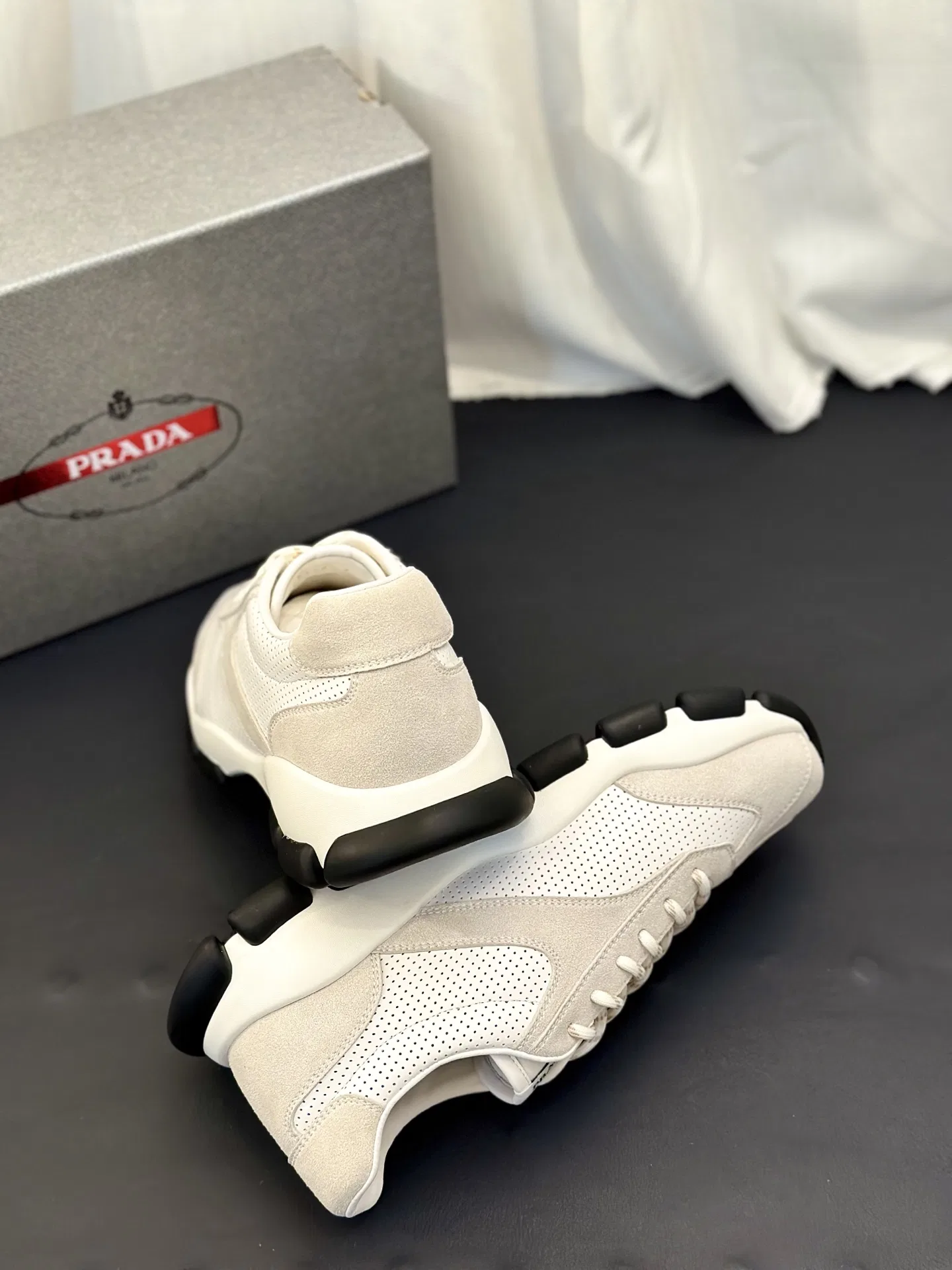 PRA 27FW AXONQXZ 027 스니커즈 28