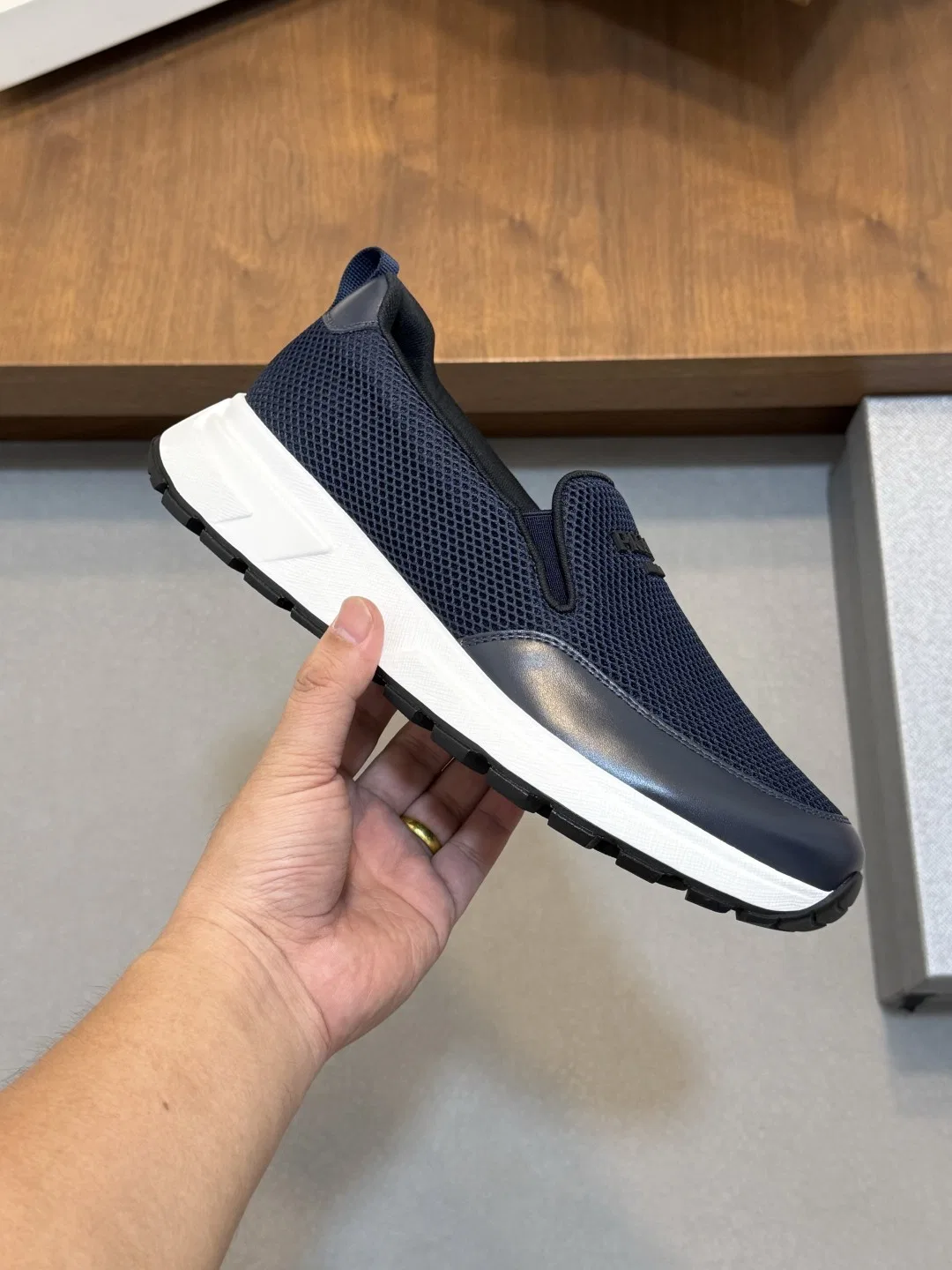 PRA 27FW AXONQXZ 039 운동화 20